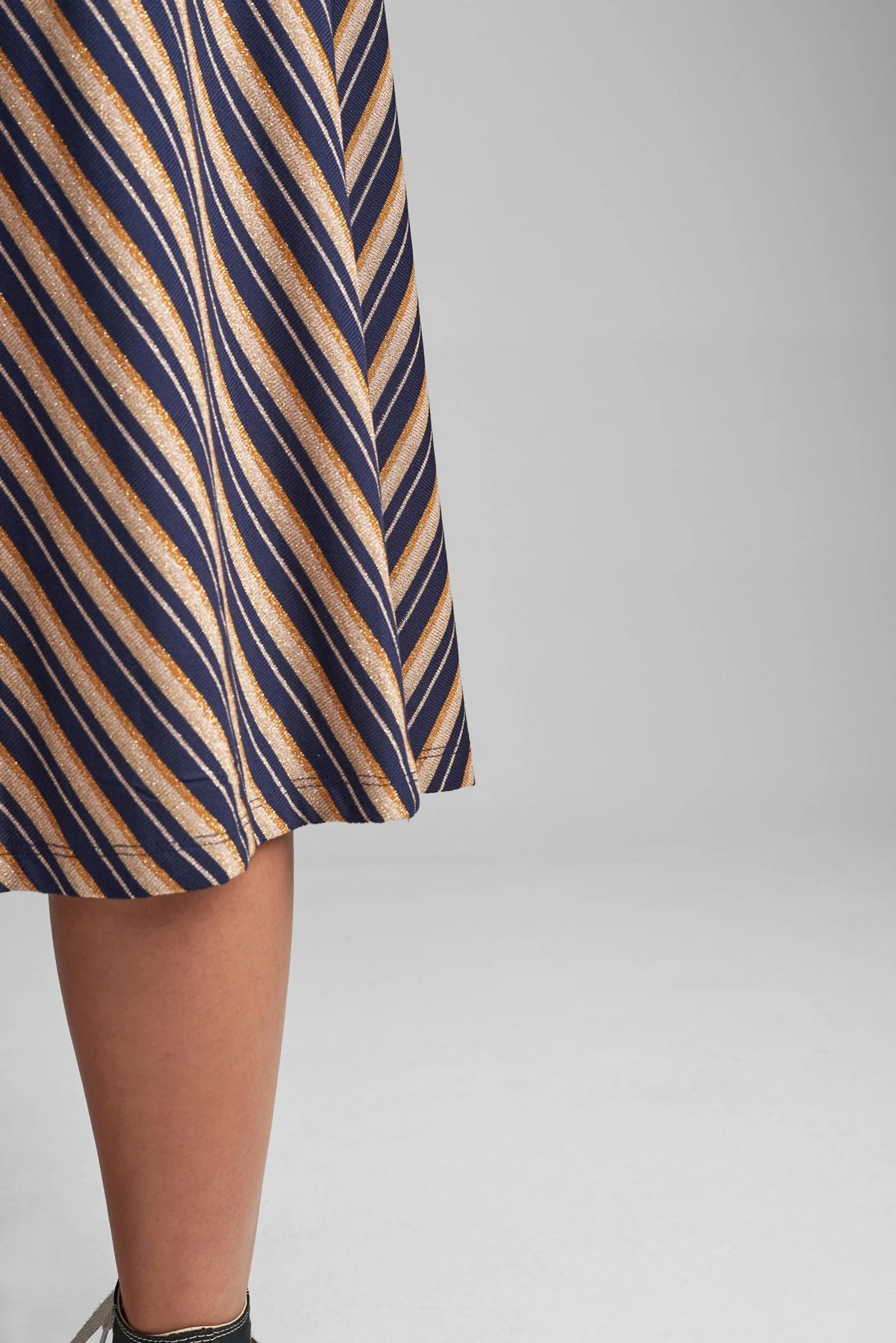 NUBUNTY SKIRT  - MOONLIT - Image 5