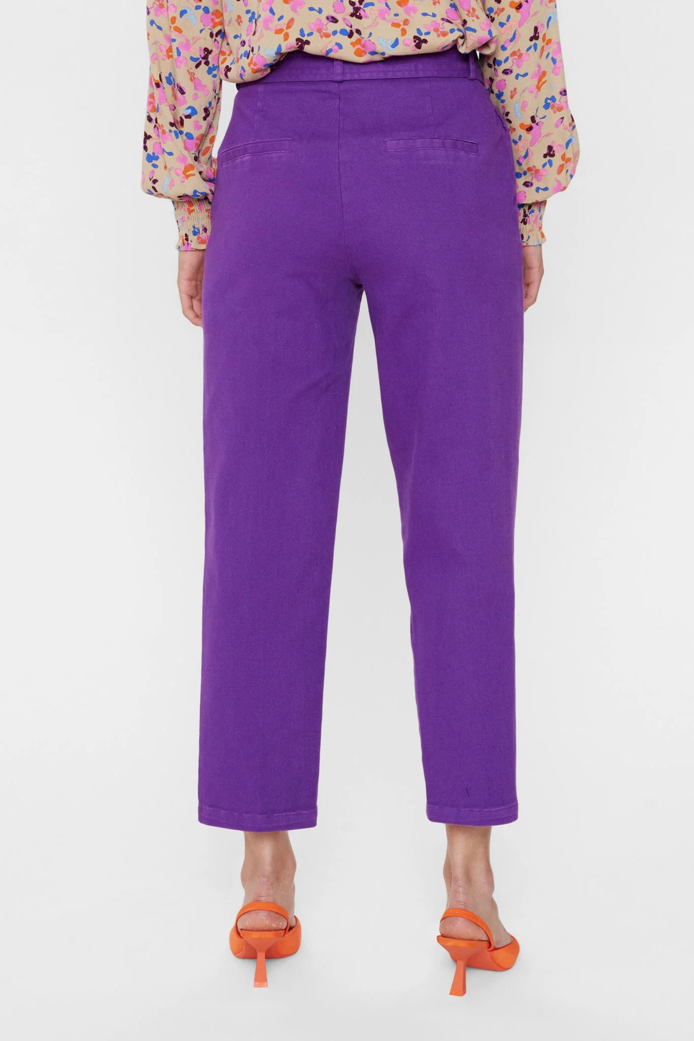 NUCAIRO CROPPED PANTS - Tillandsia Purple - Image 2