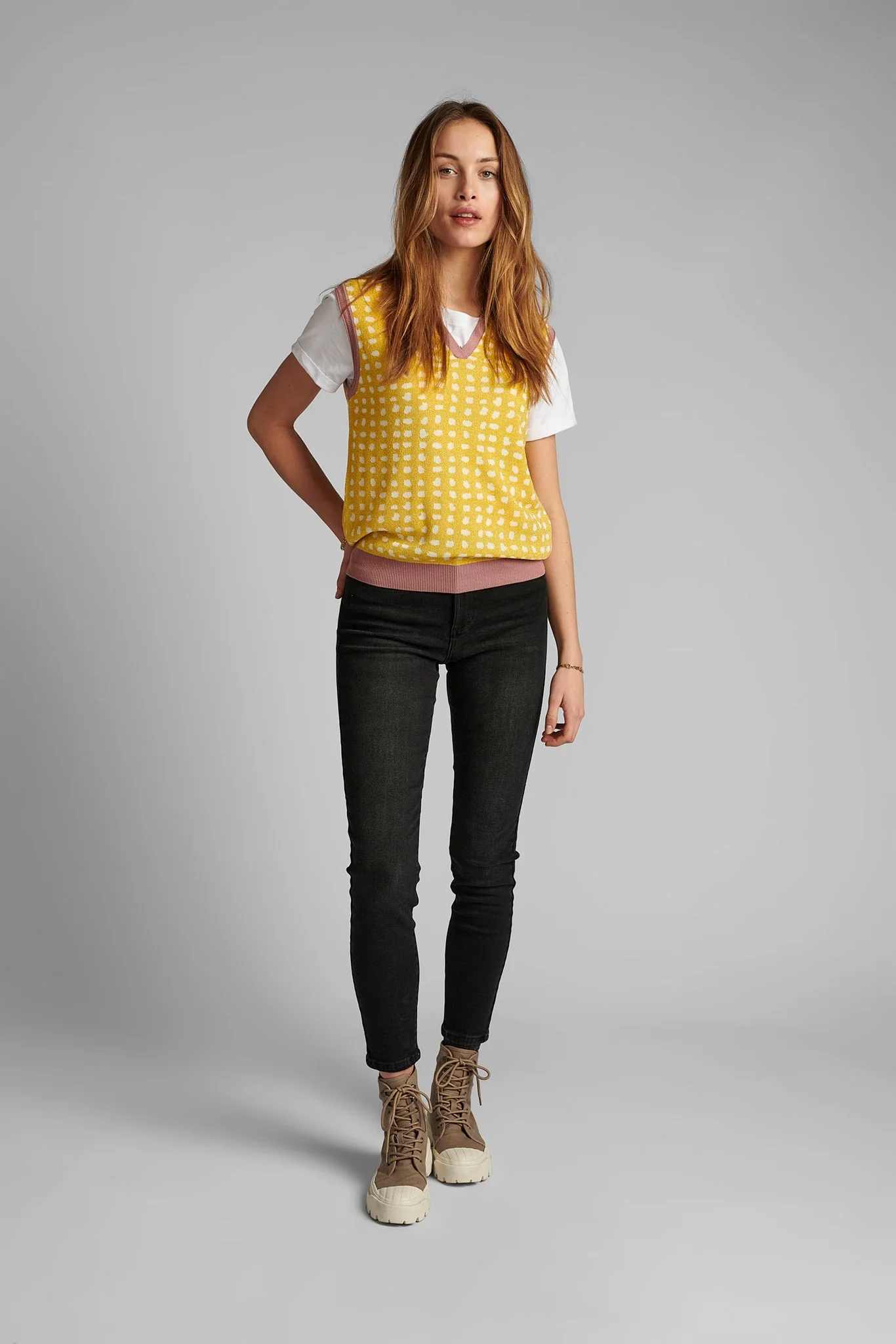 NUCAITLYN VEST - Snapdragon - Image 3