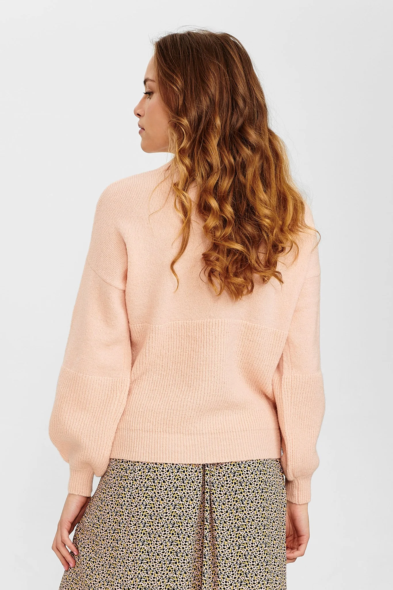 NUCALAMITY PULLOVER - Evening Sand - Image 2