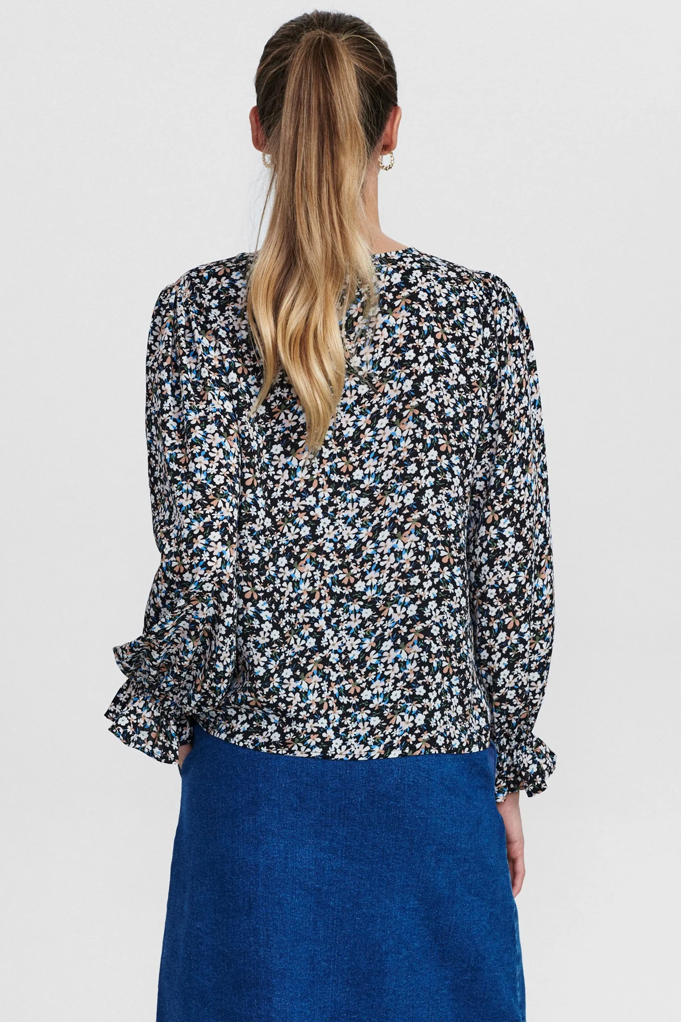 NUCALTUM BLOUSE  - Della Robbia Blue - Image 2