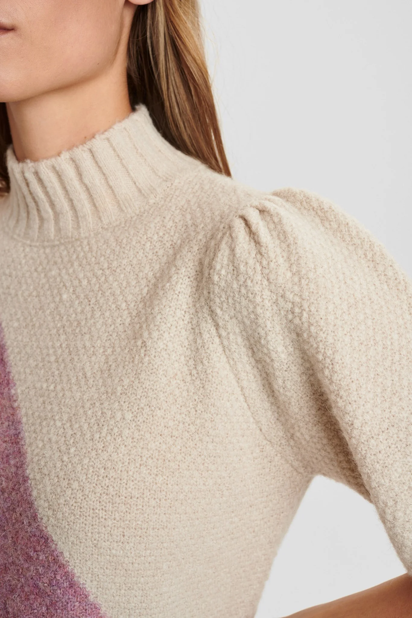 NUCALYPSO PULLOVER SS - Chalk Pink - Image 5