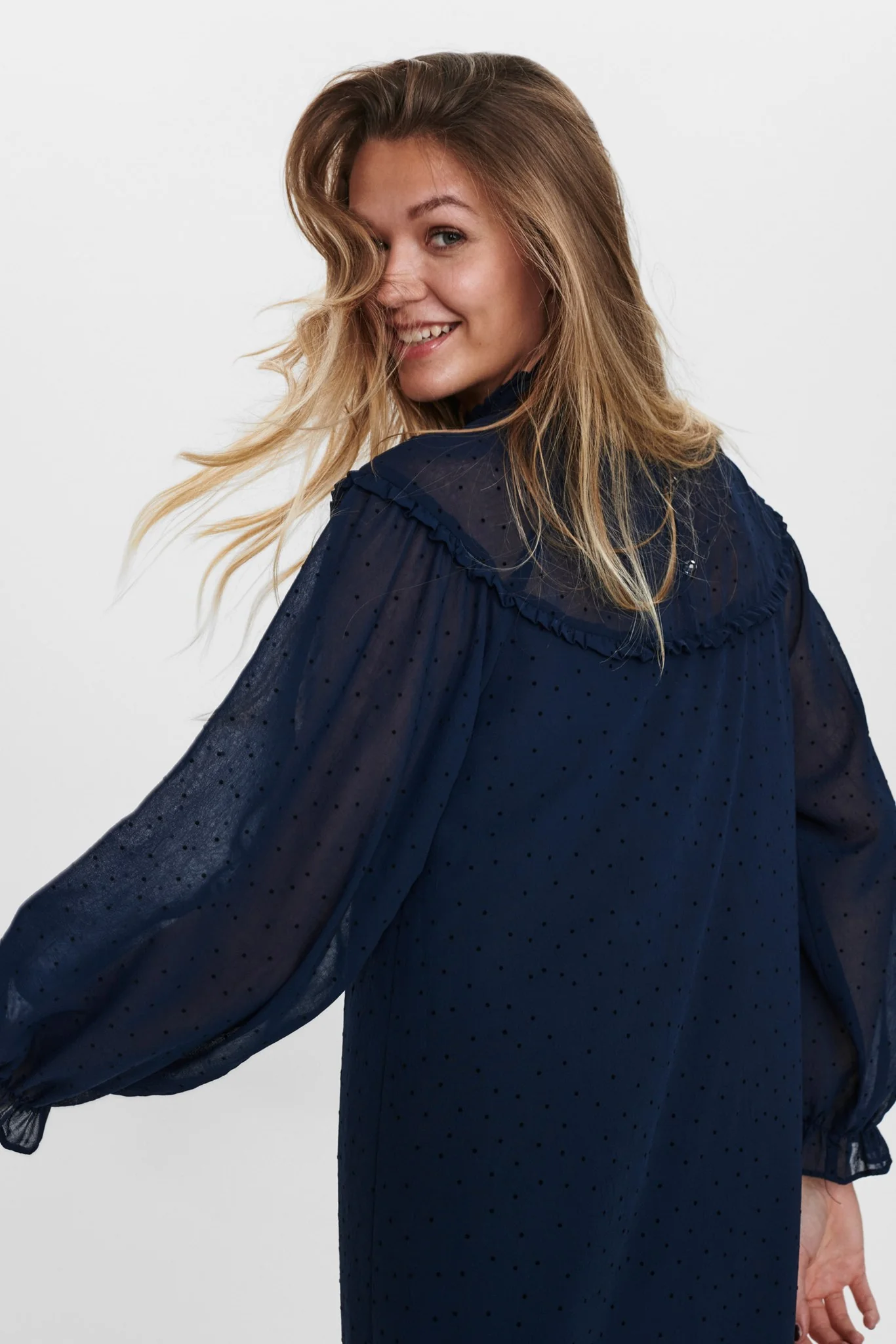 NUCAMBRIE DRESS - Dark Sapphire - Image 6