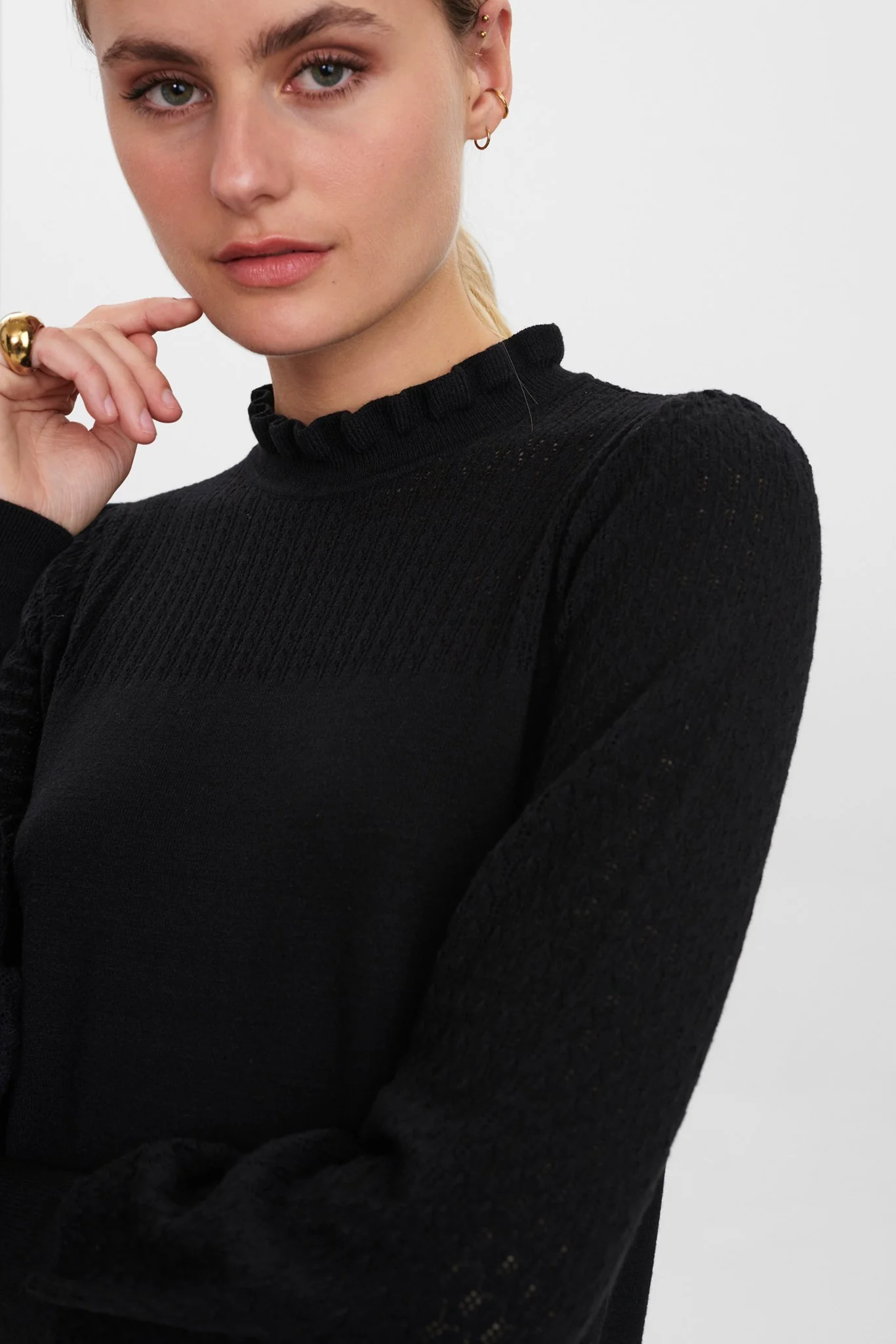 NUCAMELA HIGH NECK - Caviar - Image 4