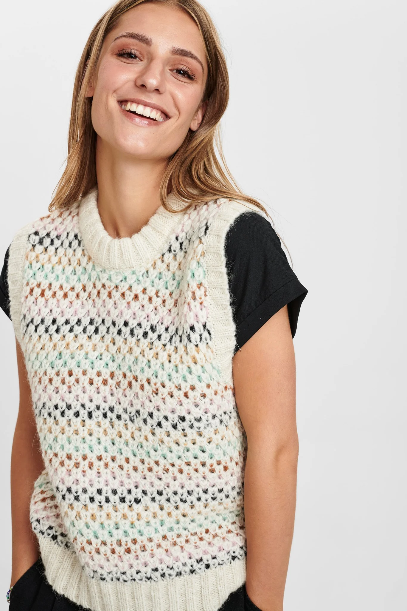 NUCANA VEST - Cloud Dancer - Image 6