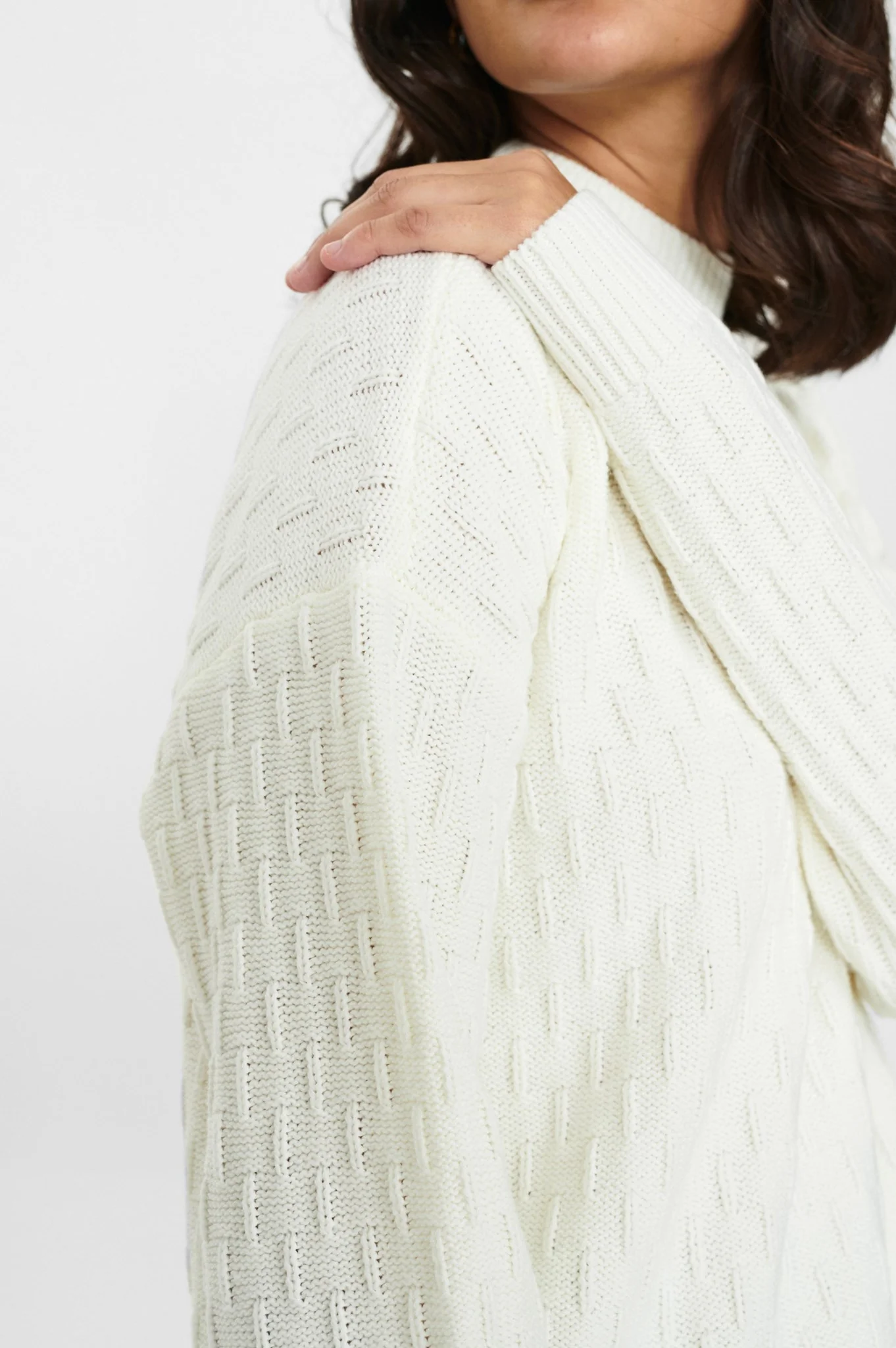 NUCANTRELLE PULLOVER - Cloud Dancer - Image 5