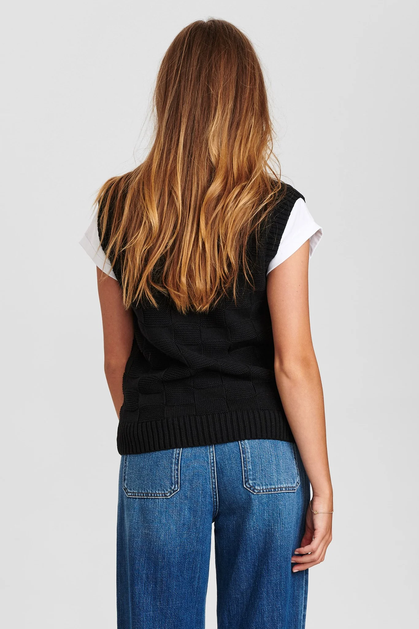 NUCARIAD VEST - Caviar - Image 2