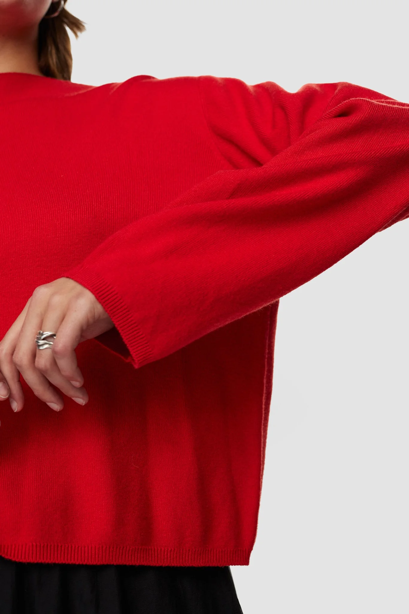 NUCARMA CROP PULLOVER   - High Risk Red - Image 5