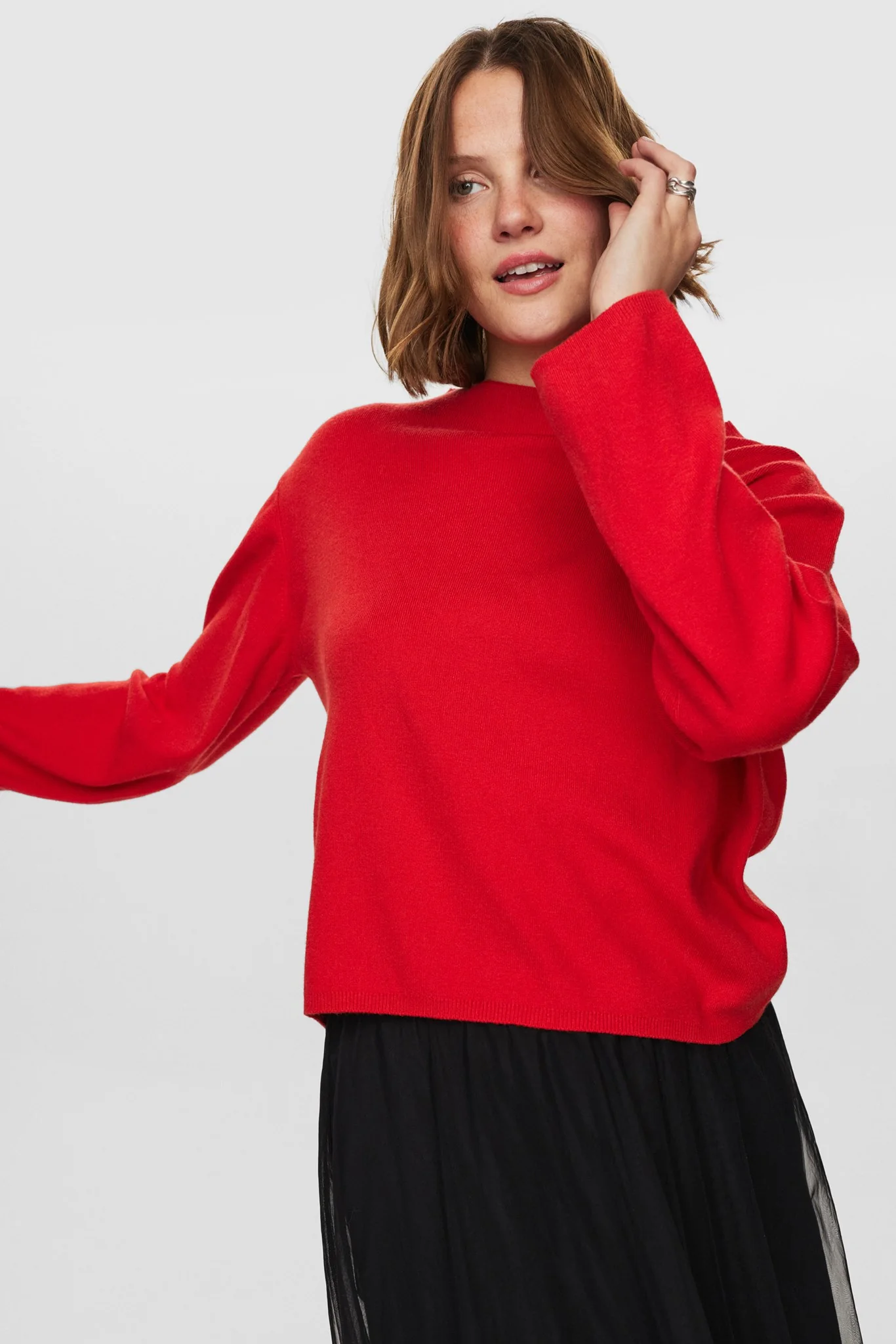 NUCARMA CROP PULLOVER   - High Risk Red - Image 8
