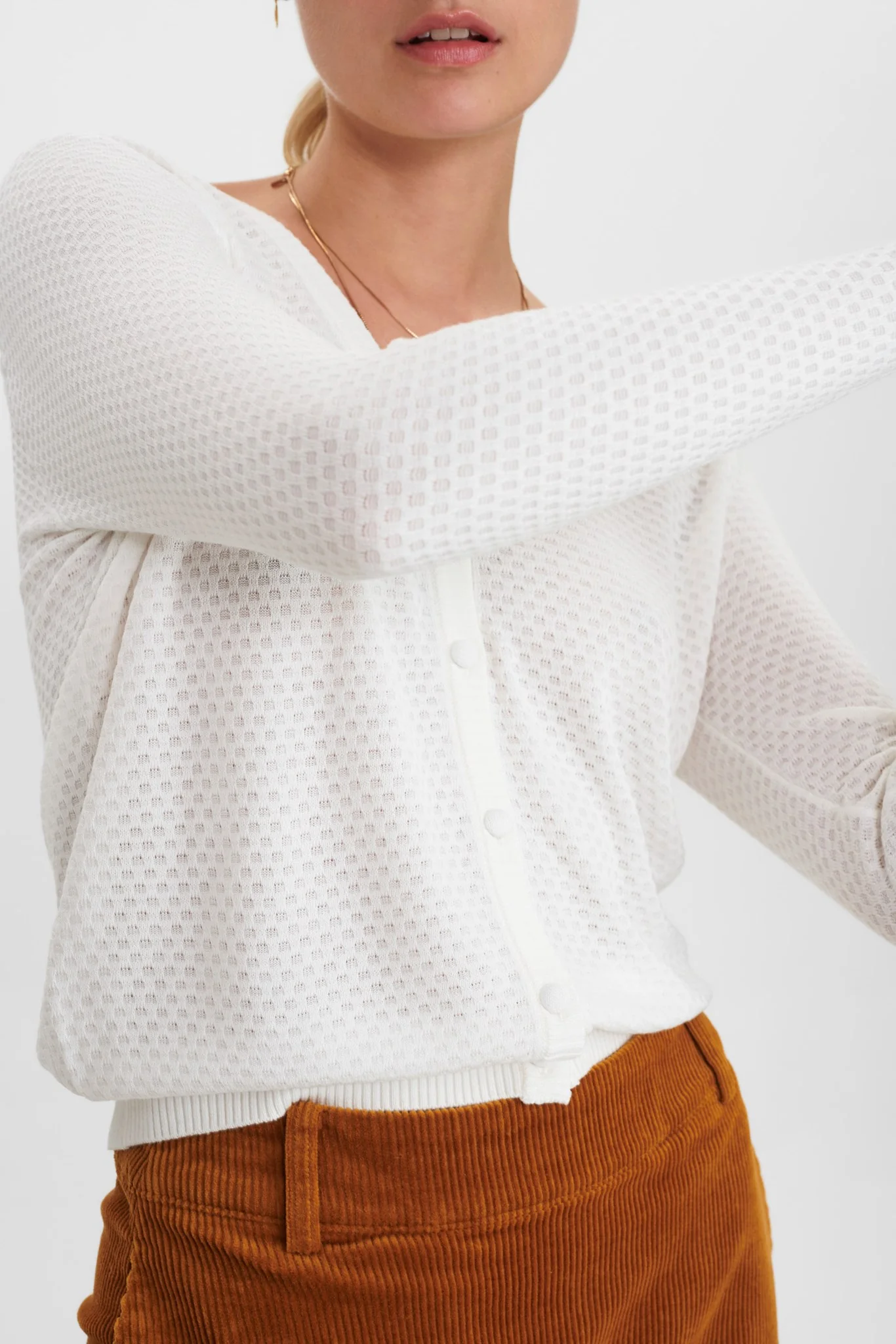 NUCASSIE-LS CARDIGAN - NOOS - Cloud Dancer - Image 4
