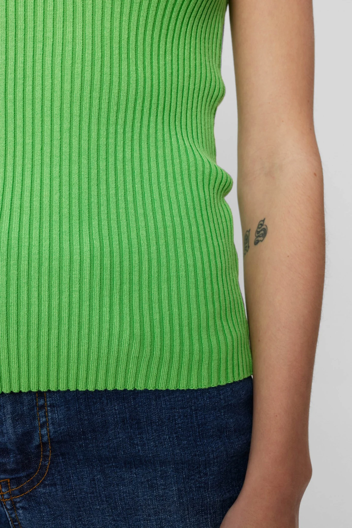 NUCERYS TOP - Summer Green - Image 5