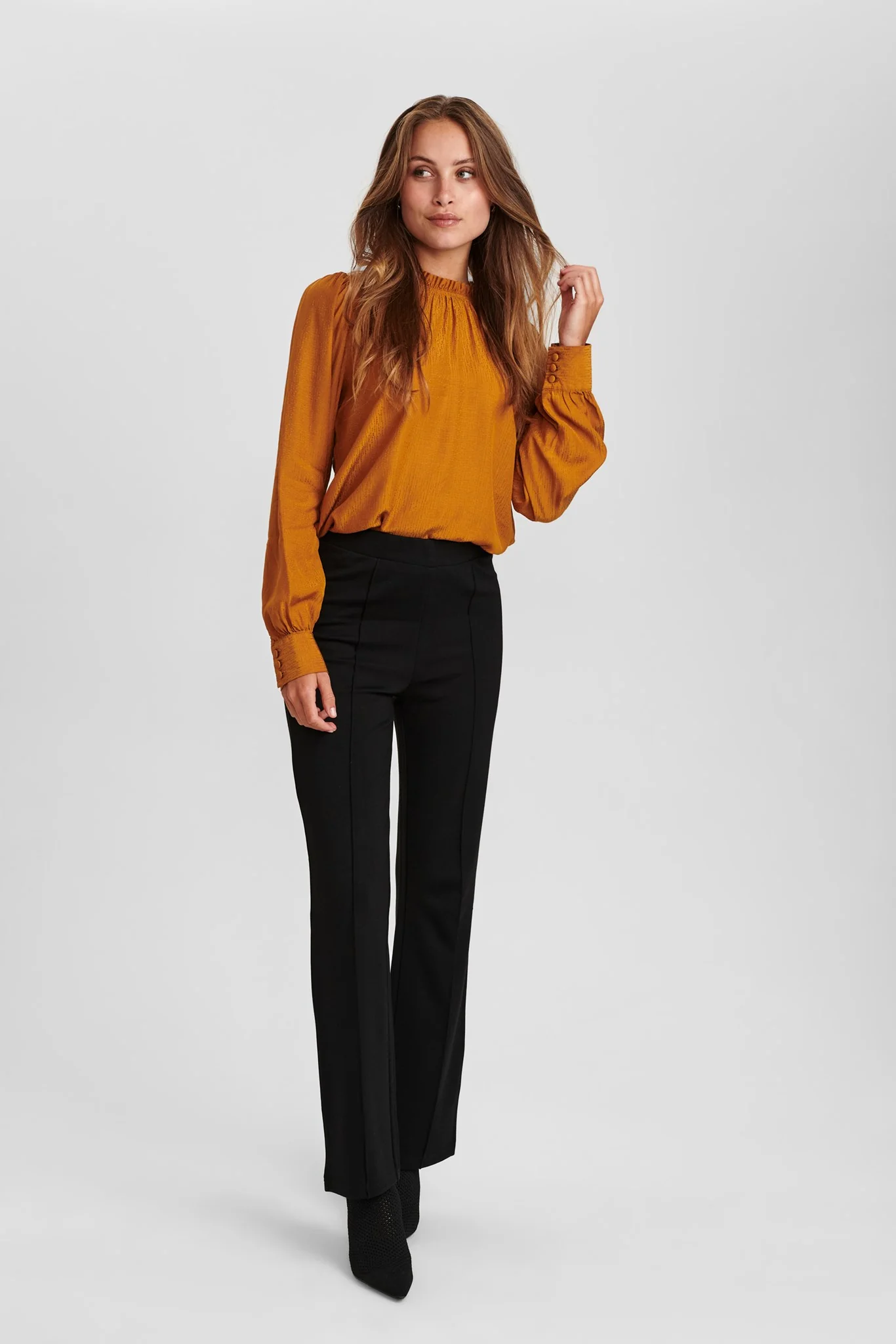NUCESARIA BLOUSE - Cathay Spice - Image 3