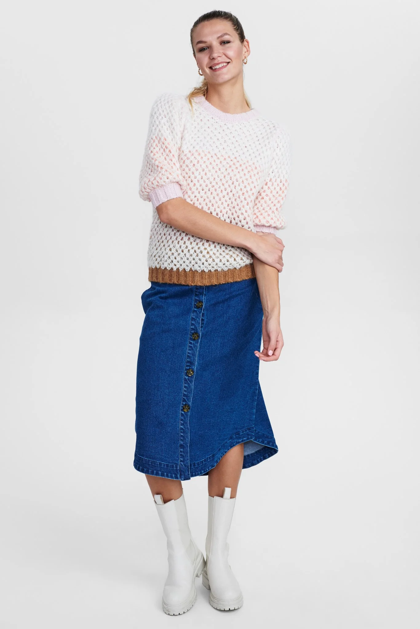 NUCESARINE PULLOVER - Chalk Pink - Image 3