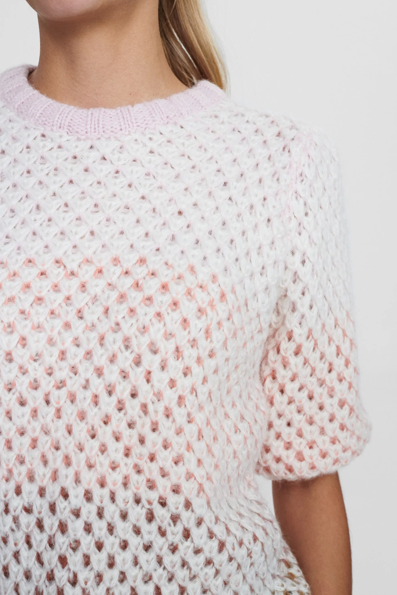 NUCESARINE PULLOVER - Chalk Pink - Image 4