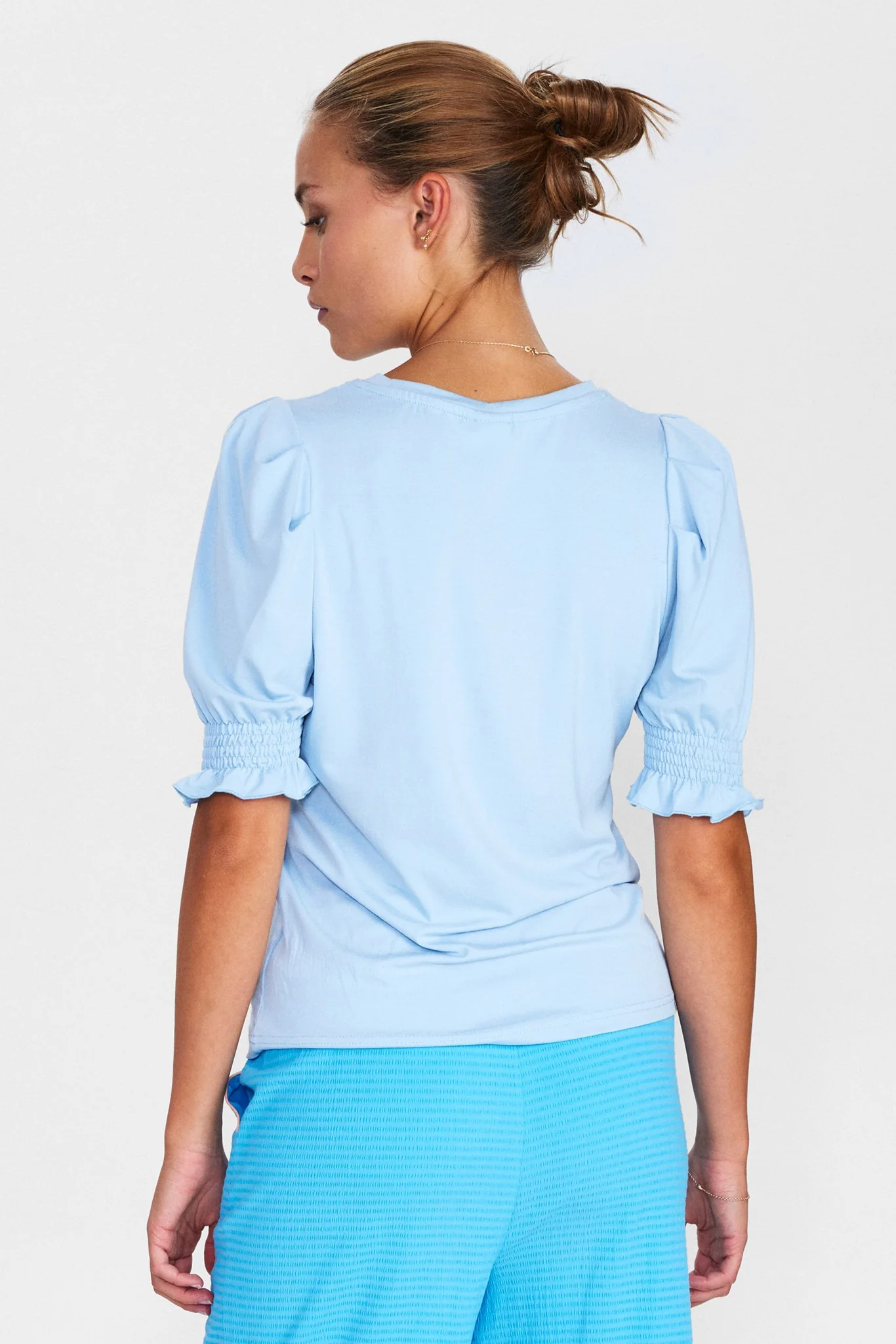 NUCHANAH TEE - Kentucky Blue - Image 2