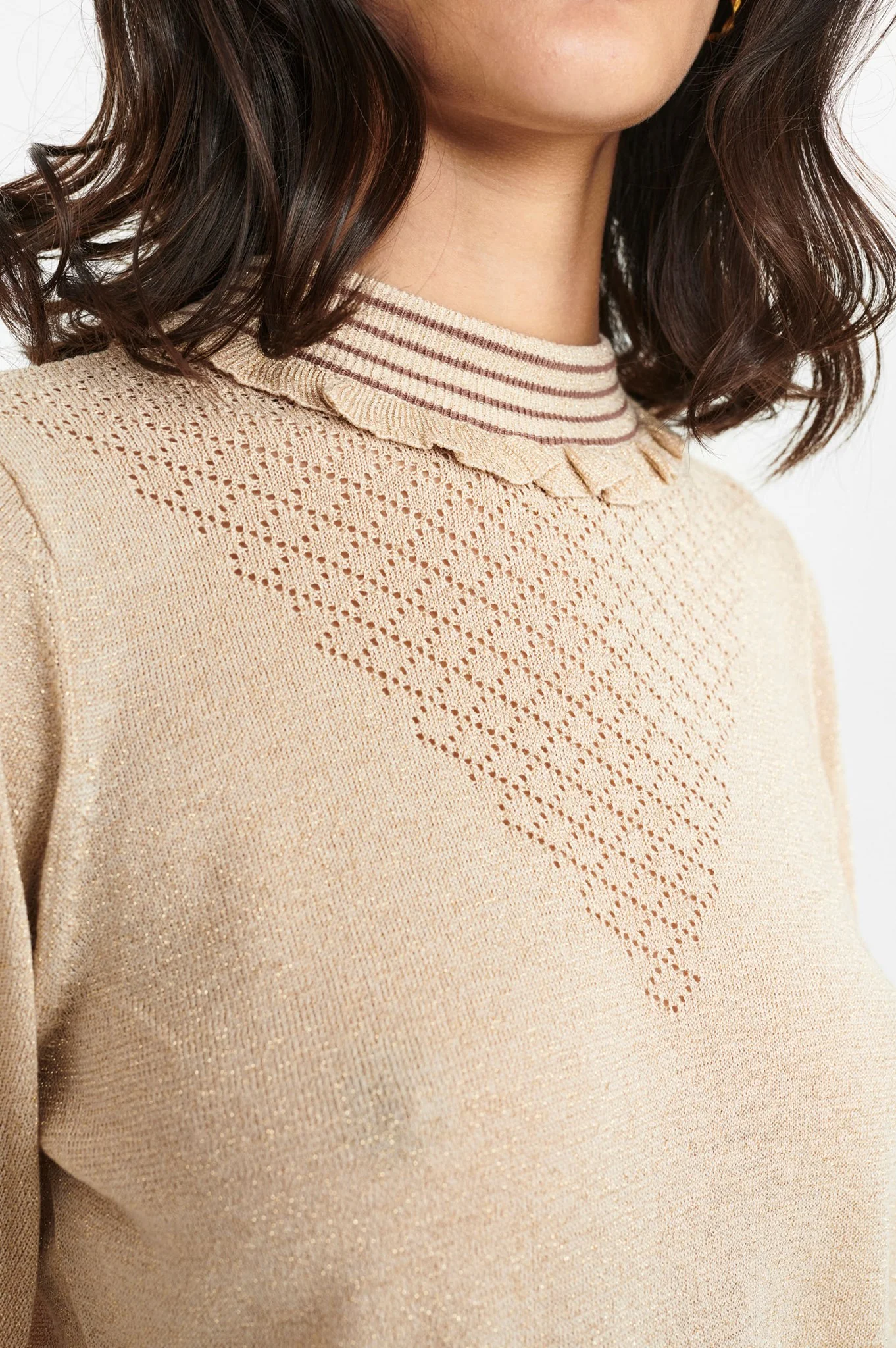 NUCHANTARA HIGH NECK - Sun Kiss - Image 4