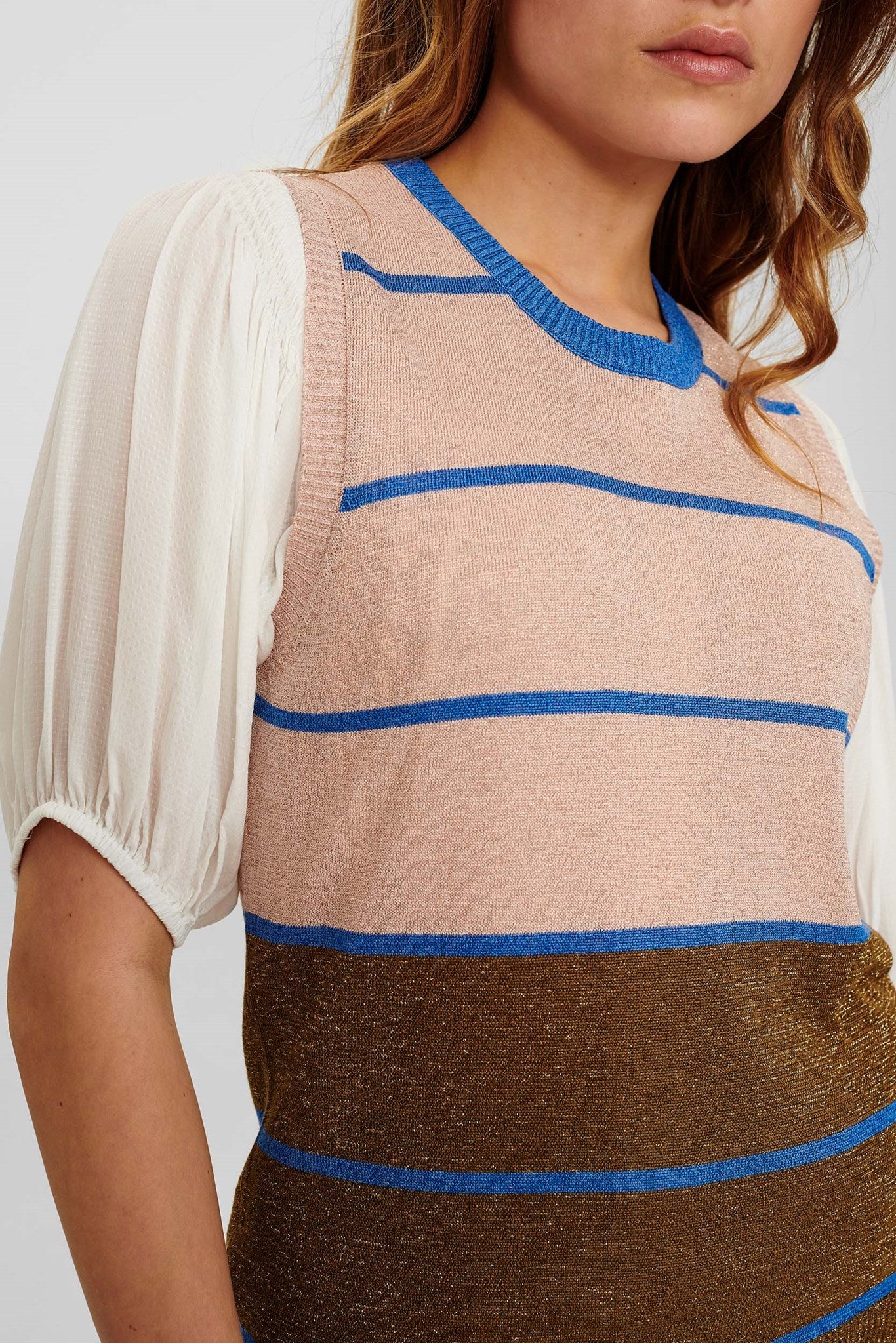 NUCHARISMA VEST - Breen - Image 4