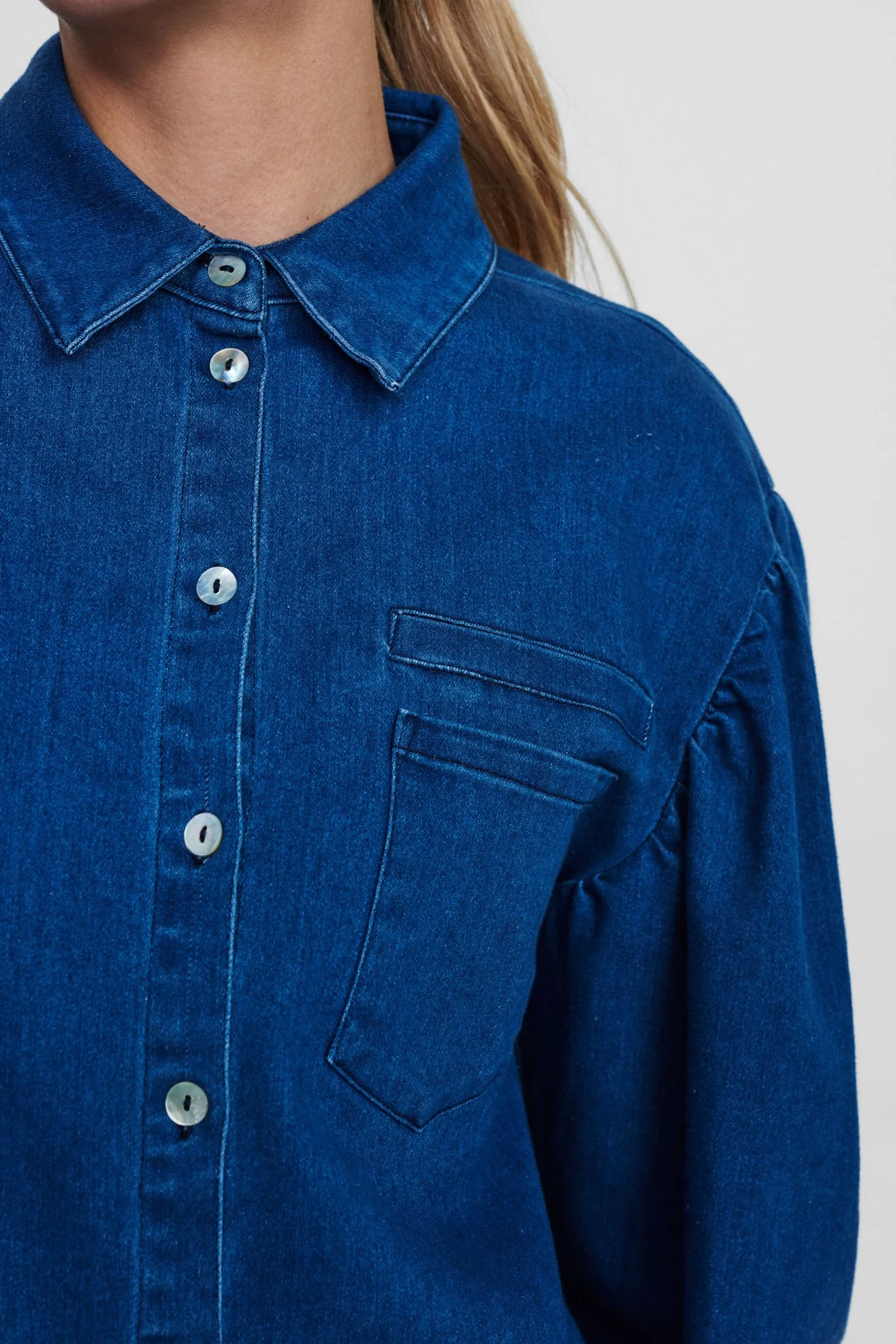 NUCHARLEY SHIRT - Medium Blue Denim - Image 4