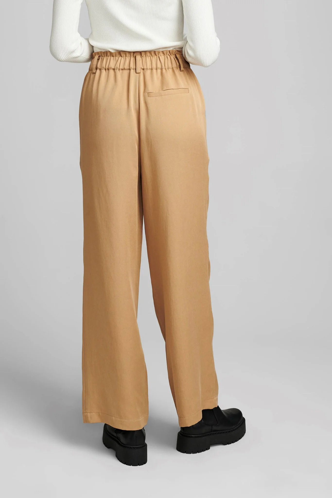 NUCHAVA PANTS - Tannin - Image 2
