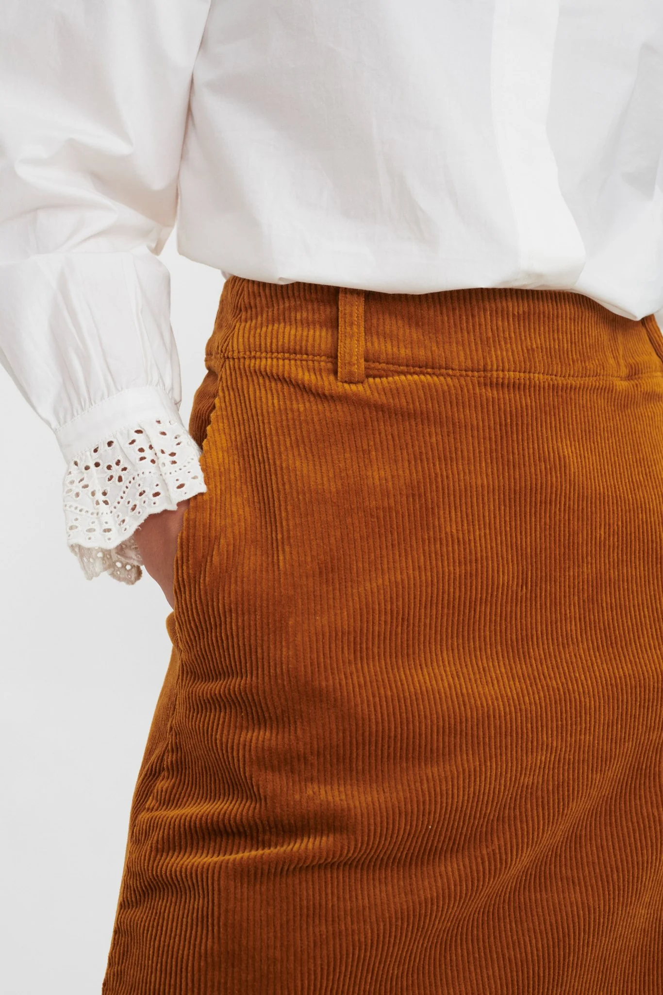 NUCHENOA SKIRT - Cathay Spice - Image 4