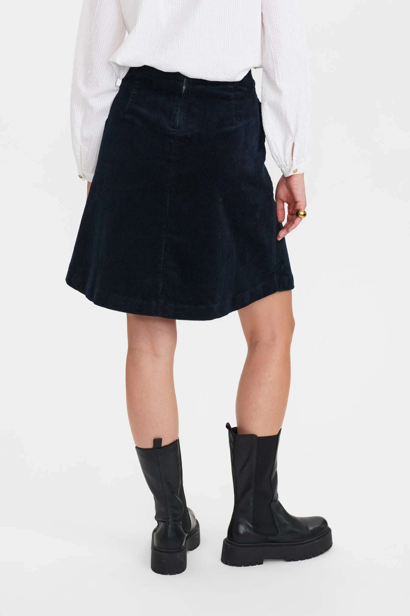 NUCHENOA SKIRT - Dark Sapphire - Image 2