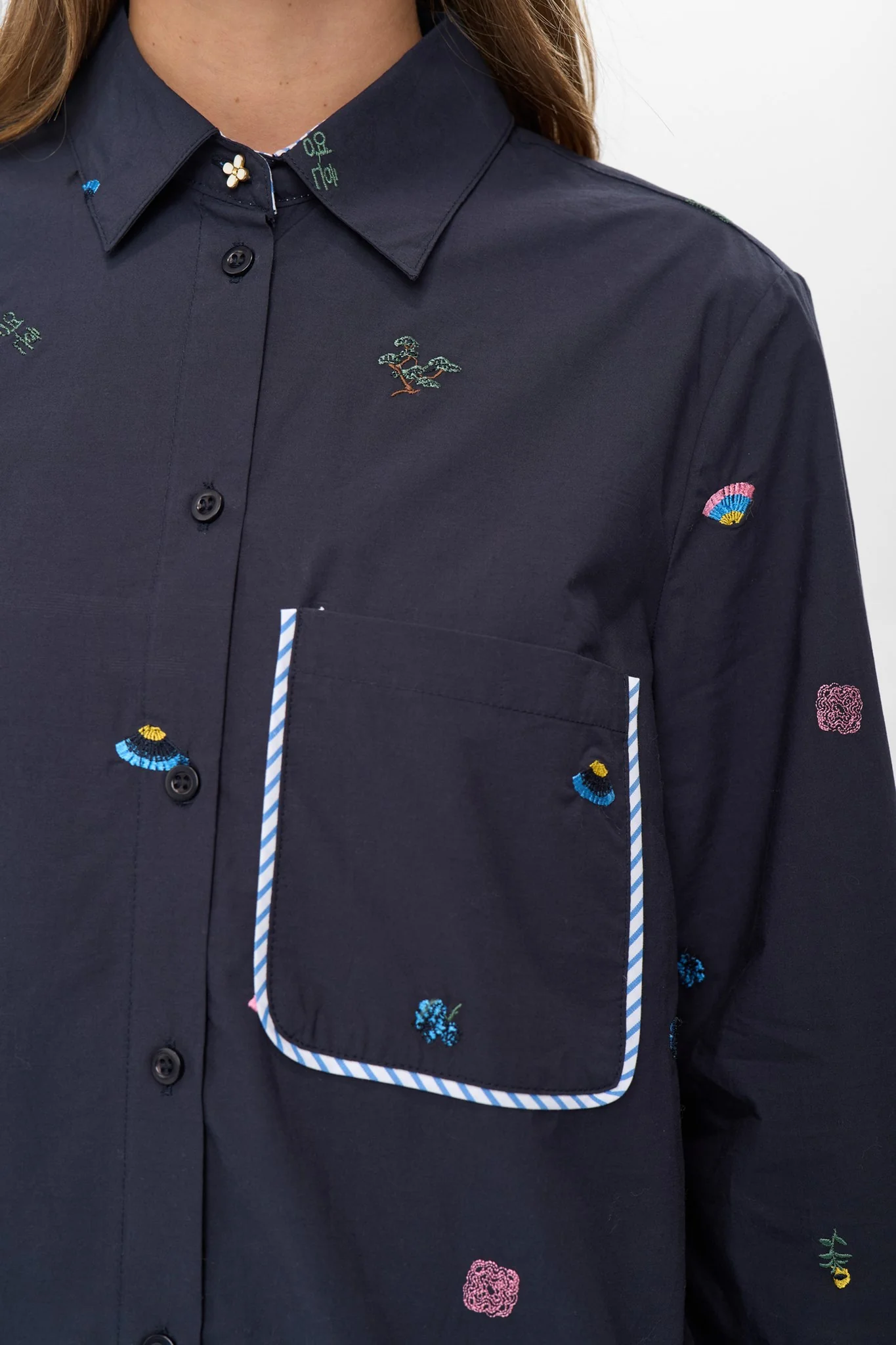 NUCHIRO BOXY SHIRT - Dark Sapphire - Image 5