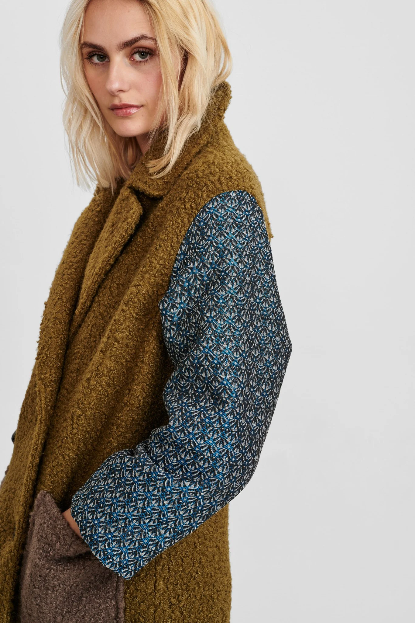 NUCYAN LONG JACKET - Breen - Image 6