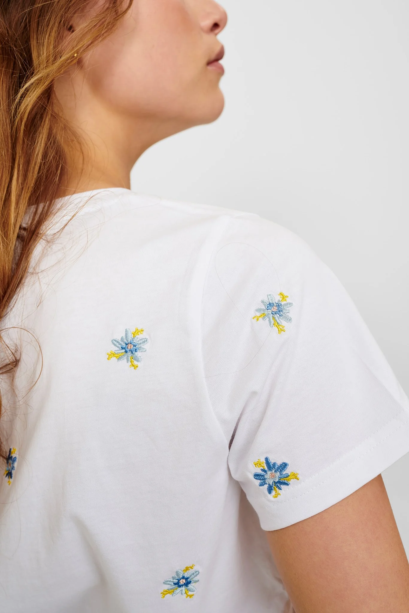 NUCYLIA TEE - Bright White - Image 5