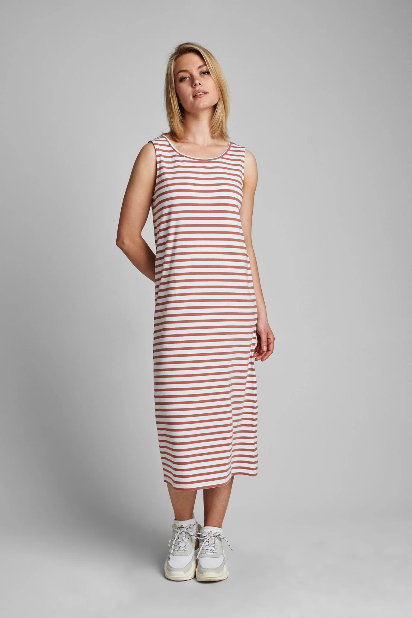 NUDAIA DRESS - NOOS - Ash Rose - Image 3
