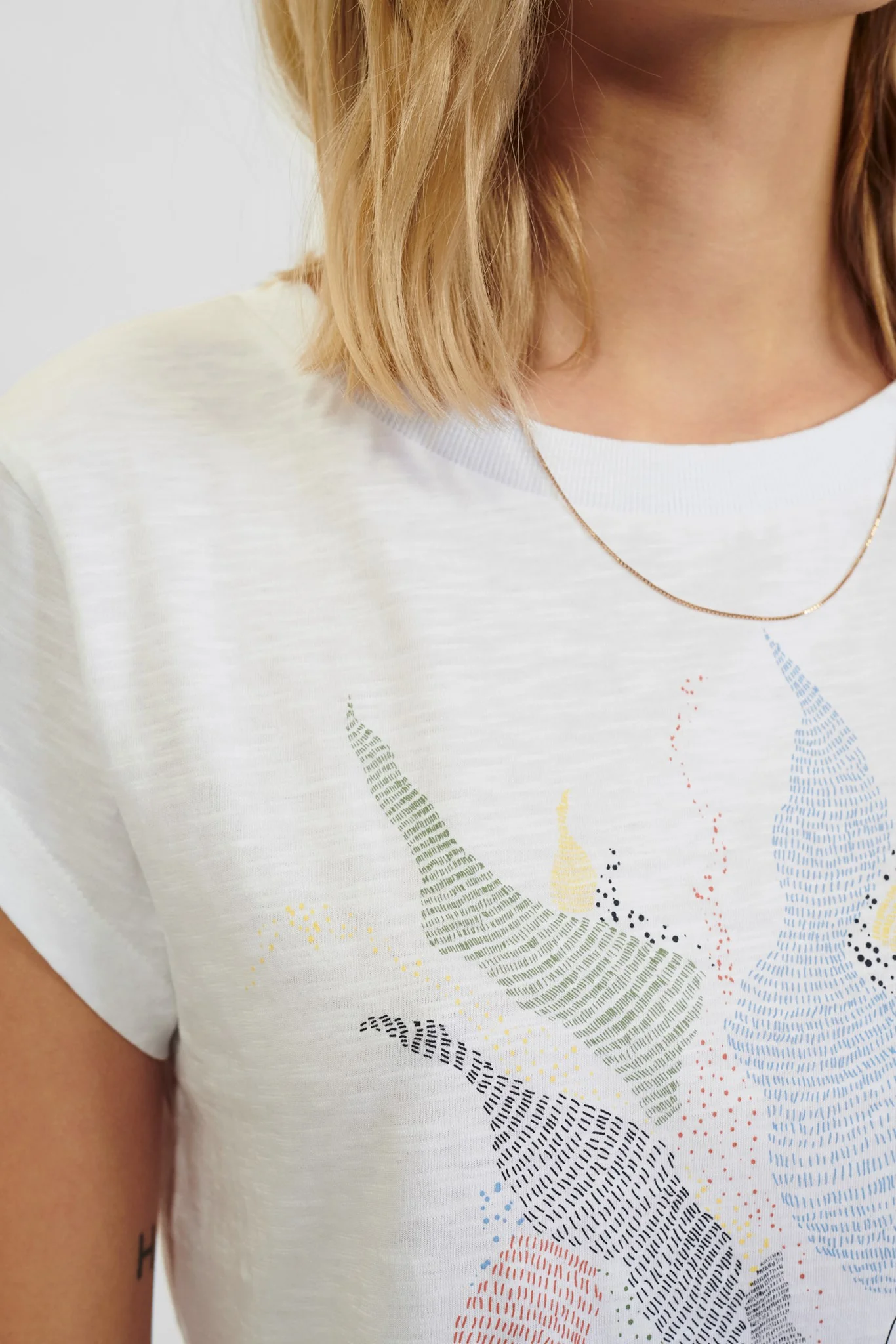 NUDAKOTA TEE - Bright White - Image 4