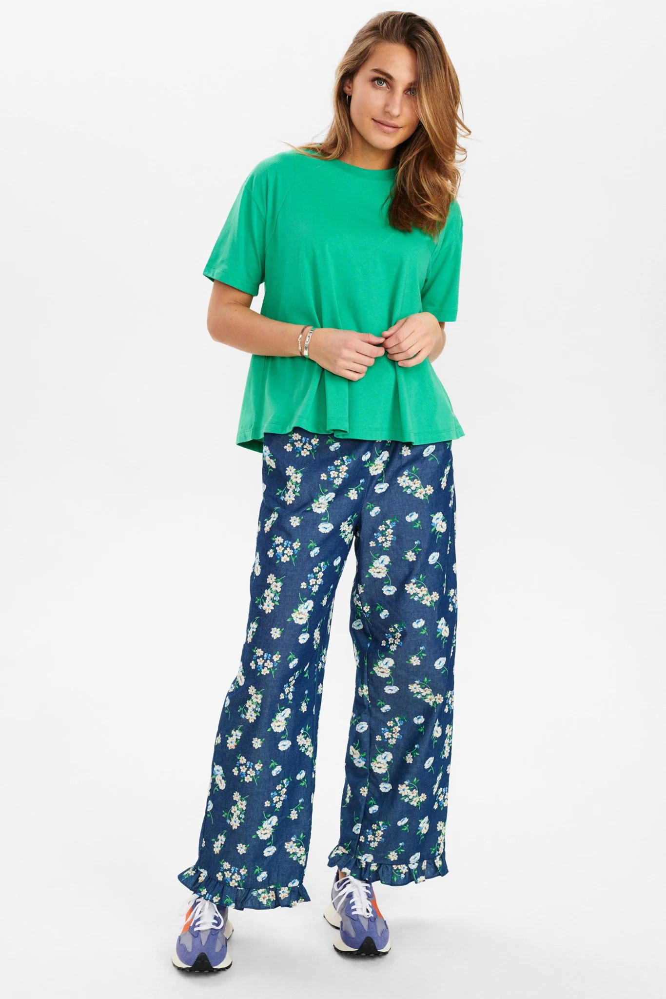 NUDALLAS TEE - Simply Green - Image 3