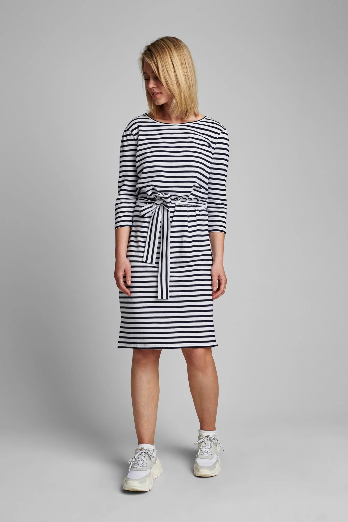 NUDANIA DRESS - NOOS - Dark Sapphire - Image 3