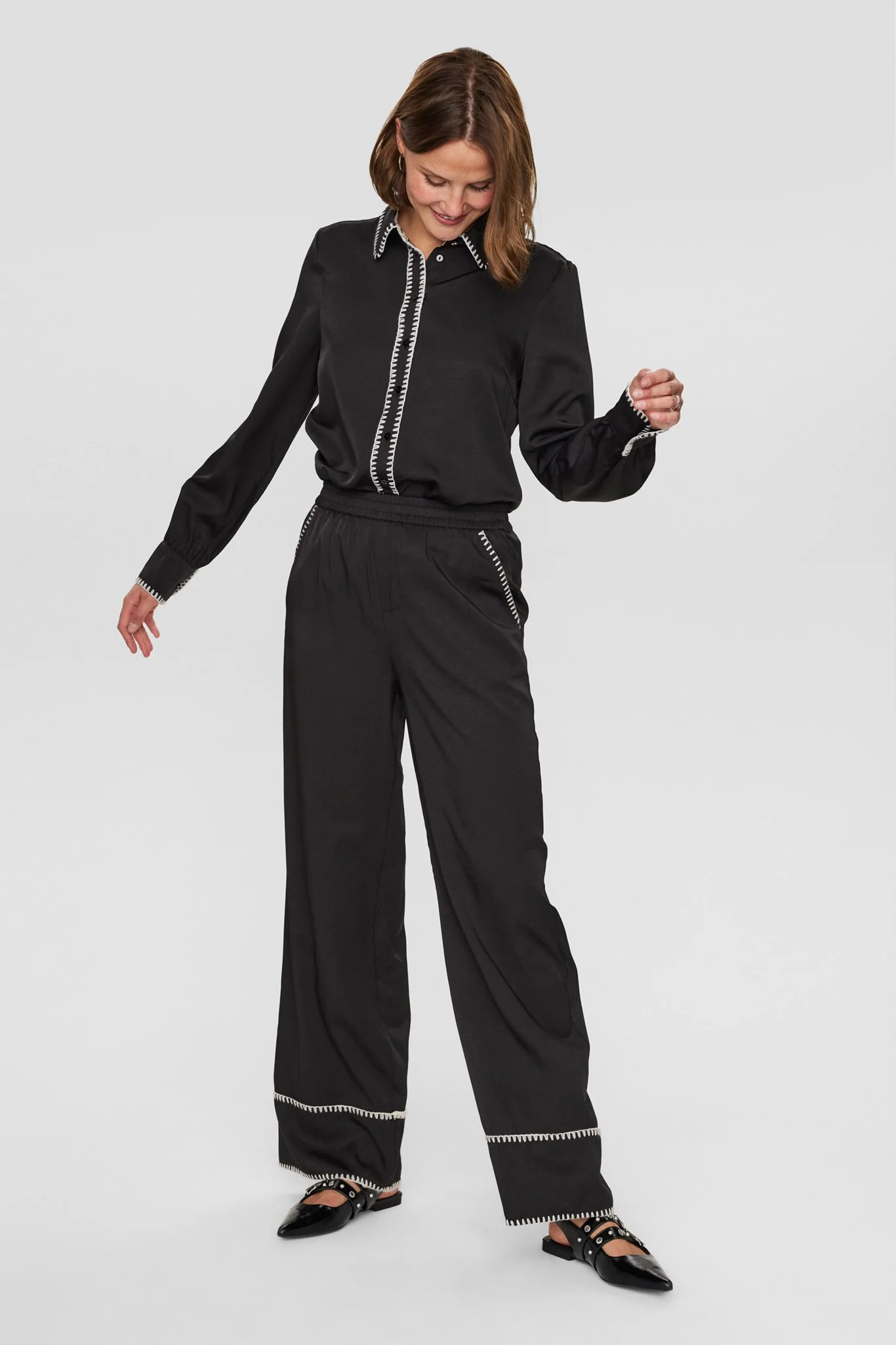 NUDARBY PANTS - Caviar - Image 9