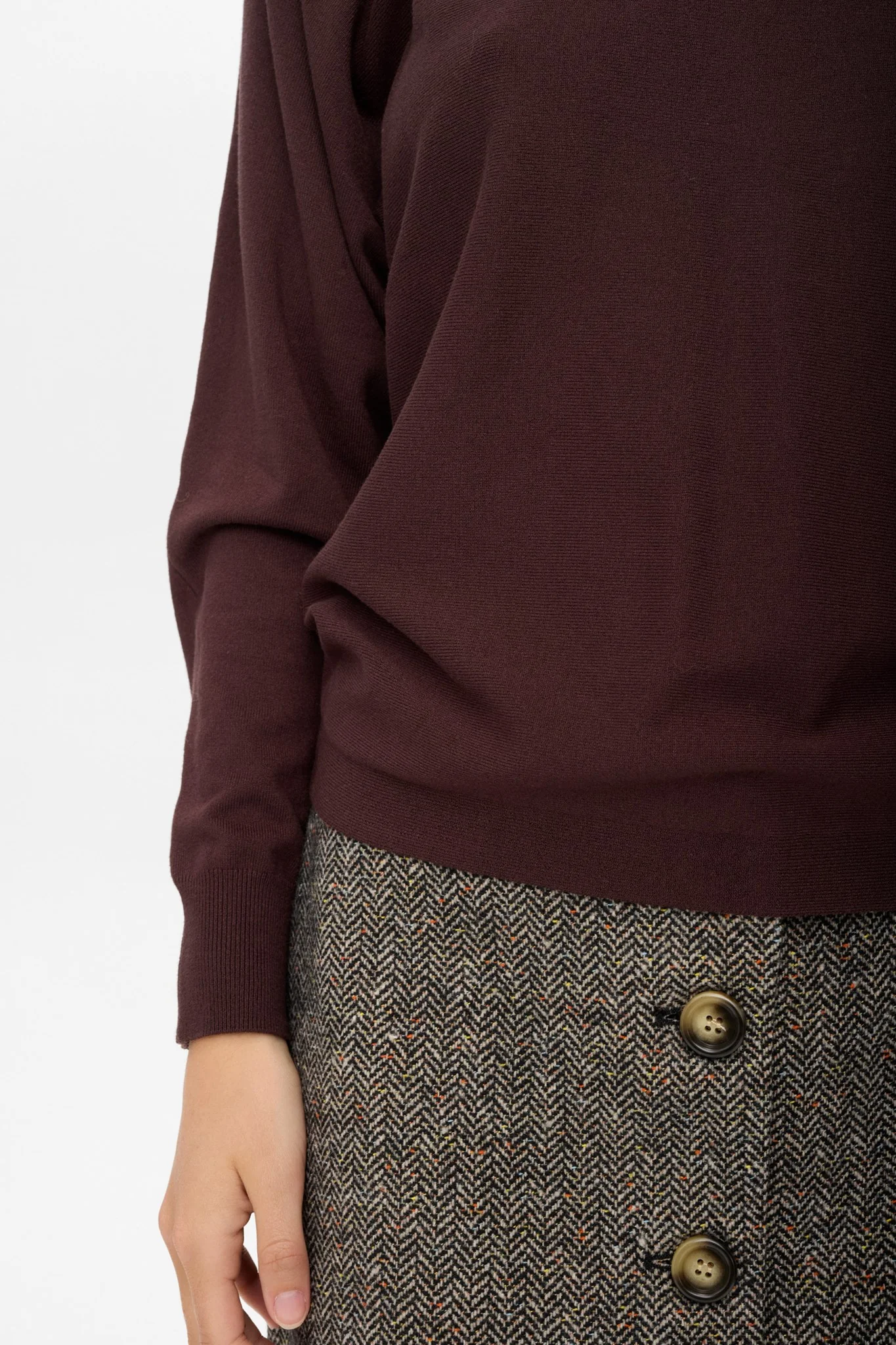 NUDAYA PULLOVER  - Black Coffee - Image 5