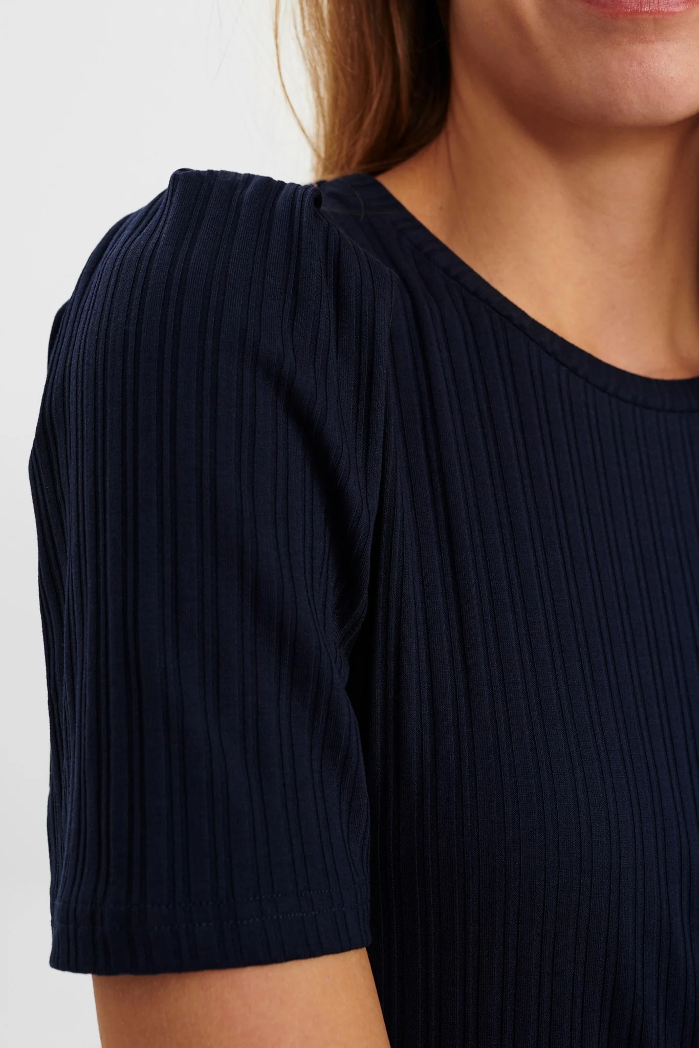NUDELYSIA TEE - Dark Sapphire - Image 4