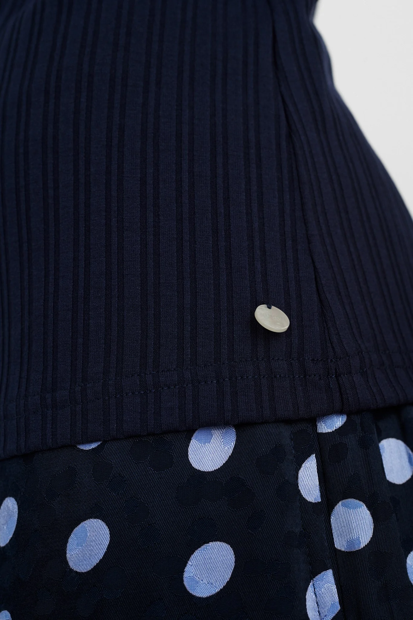 NUDELYSIA TEE - Dark Sapphire - Image 5