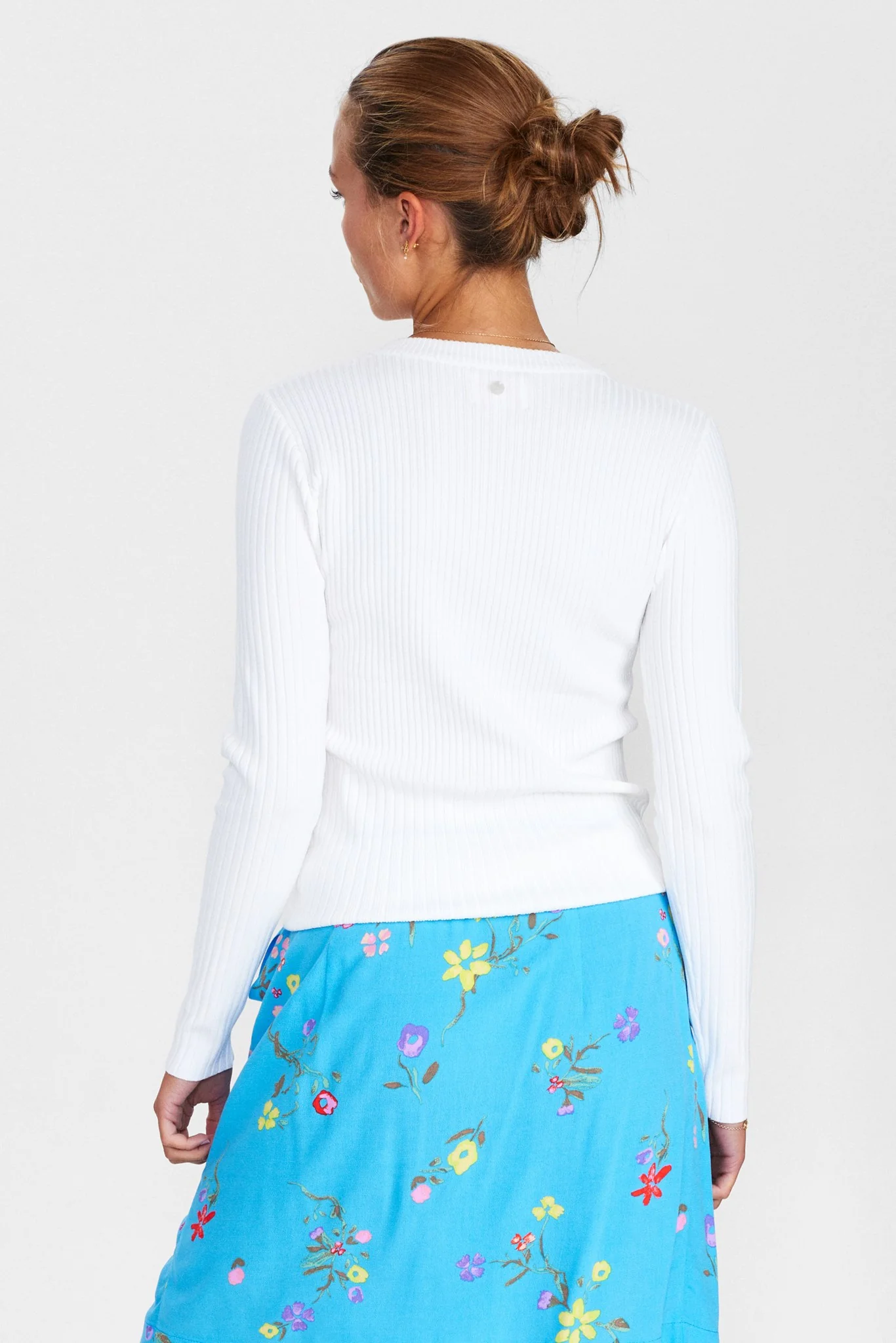 NUDILEYS PULLOVER - Cloud Dancer - Image 2