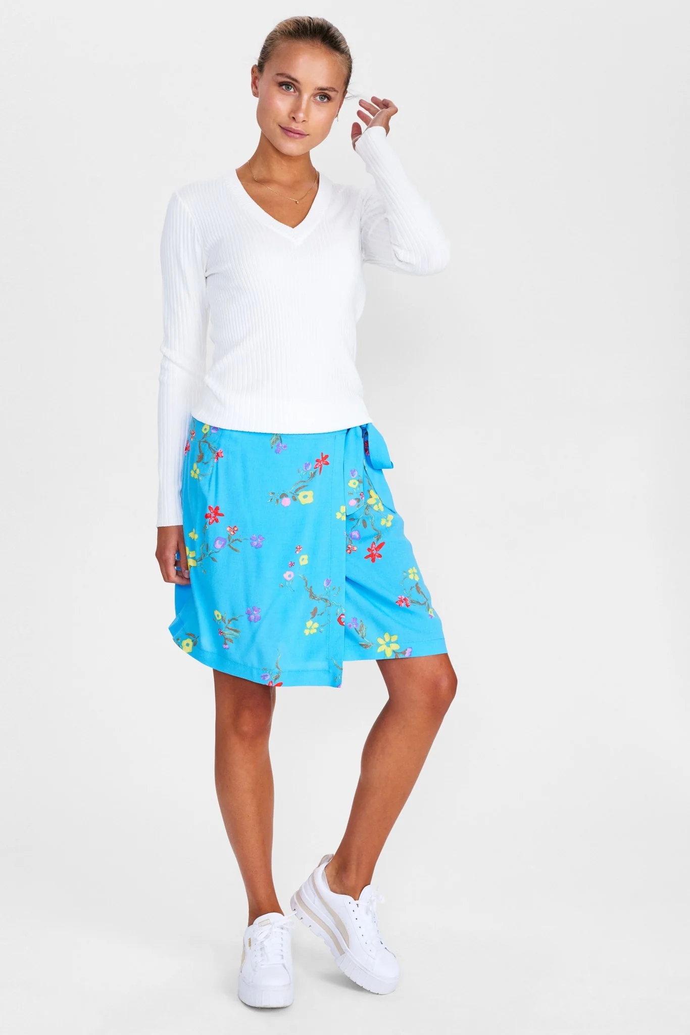 NUDILEYS PULLOVER - Cloud Dancer - Image 3