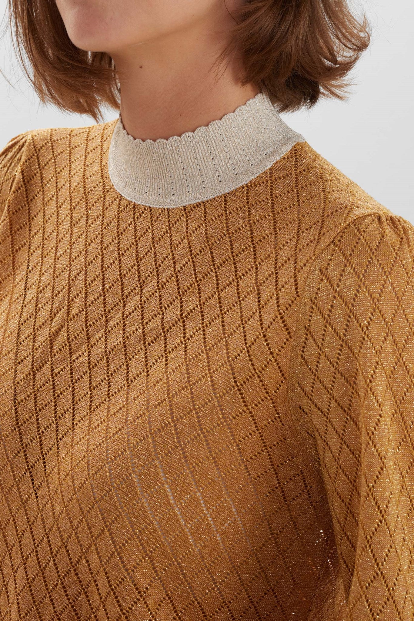 NUEA HIGHNECK PULLOVER - Cloud Dancer - Image 5