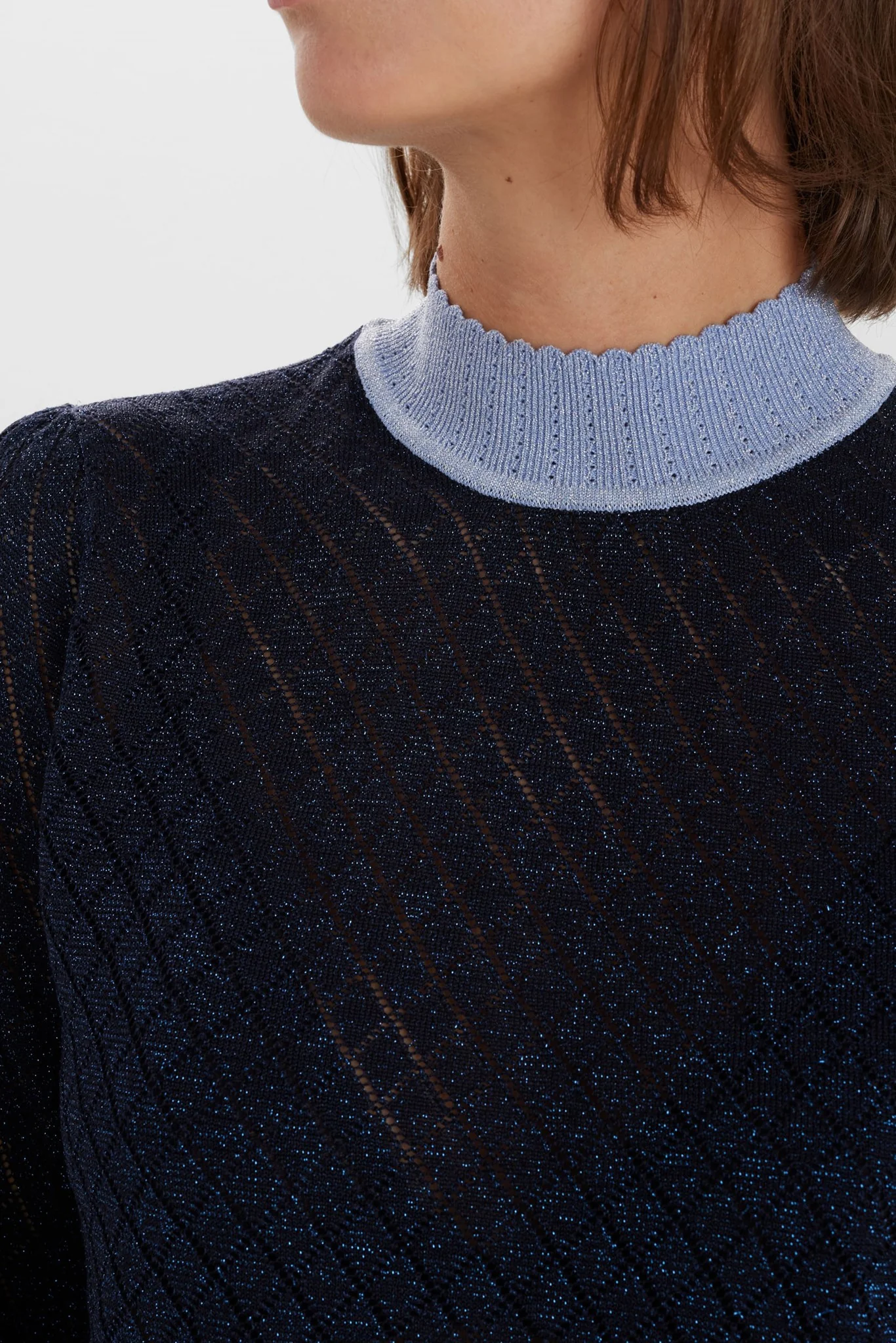 NUEA HIGHNECK PULLOVER - Dark Sapphire - Image 5