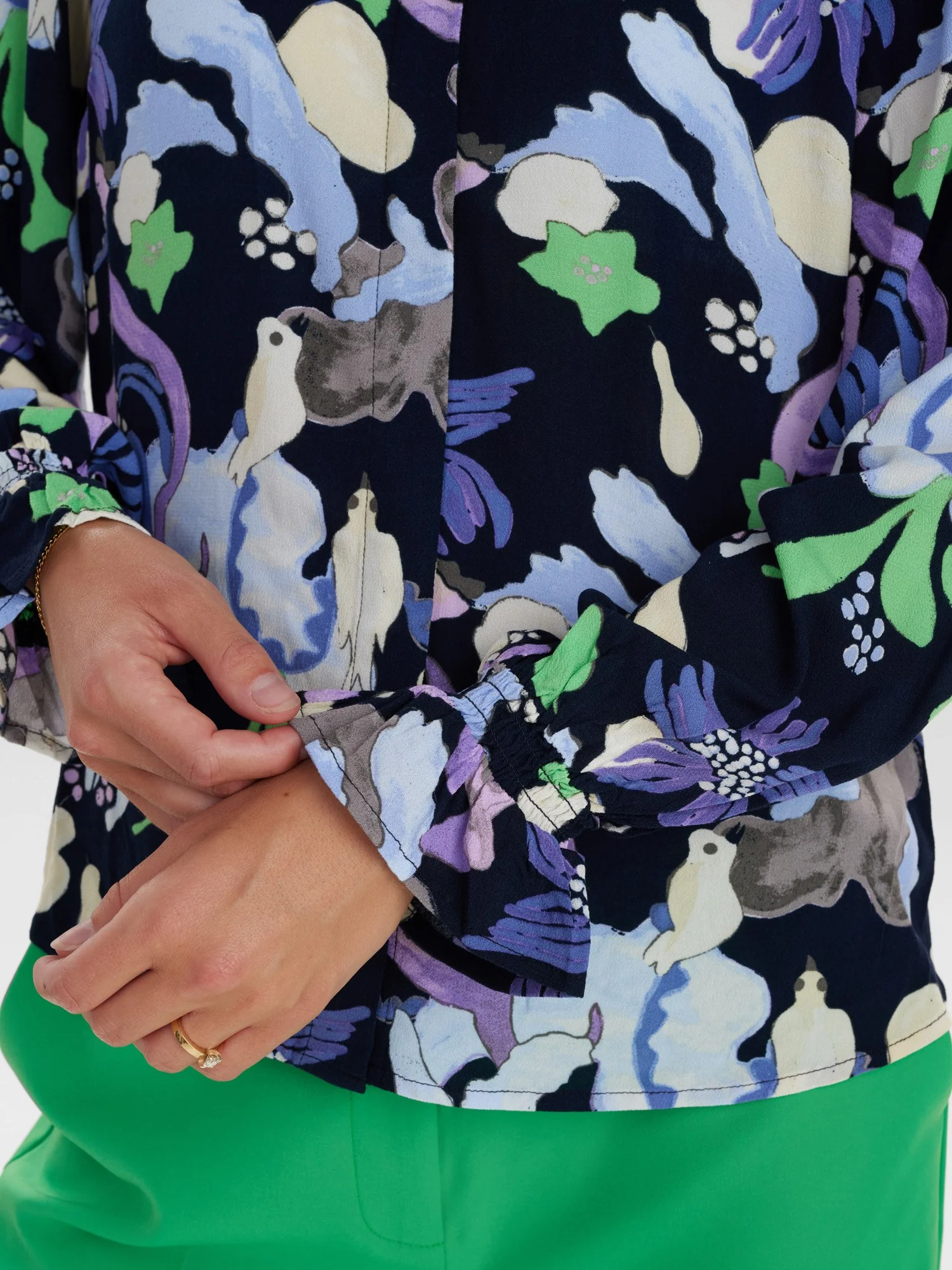 NUEAMAJA BUTTON SHIRT - Dark Sapphire - Image 5