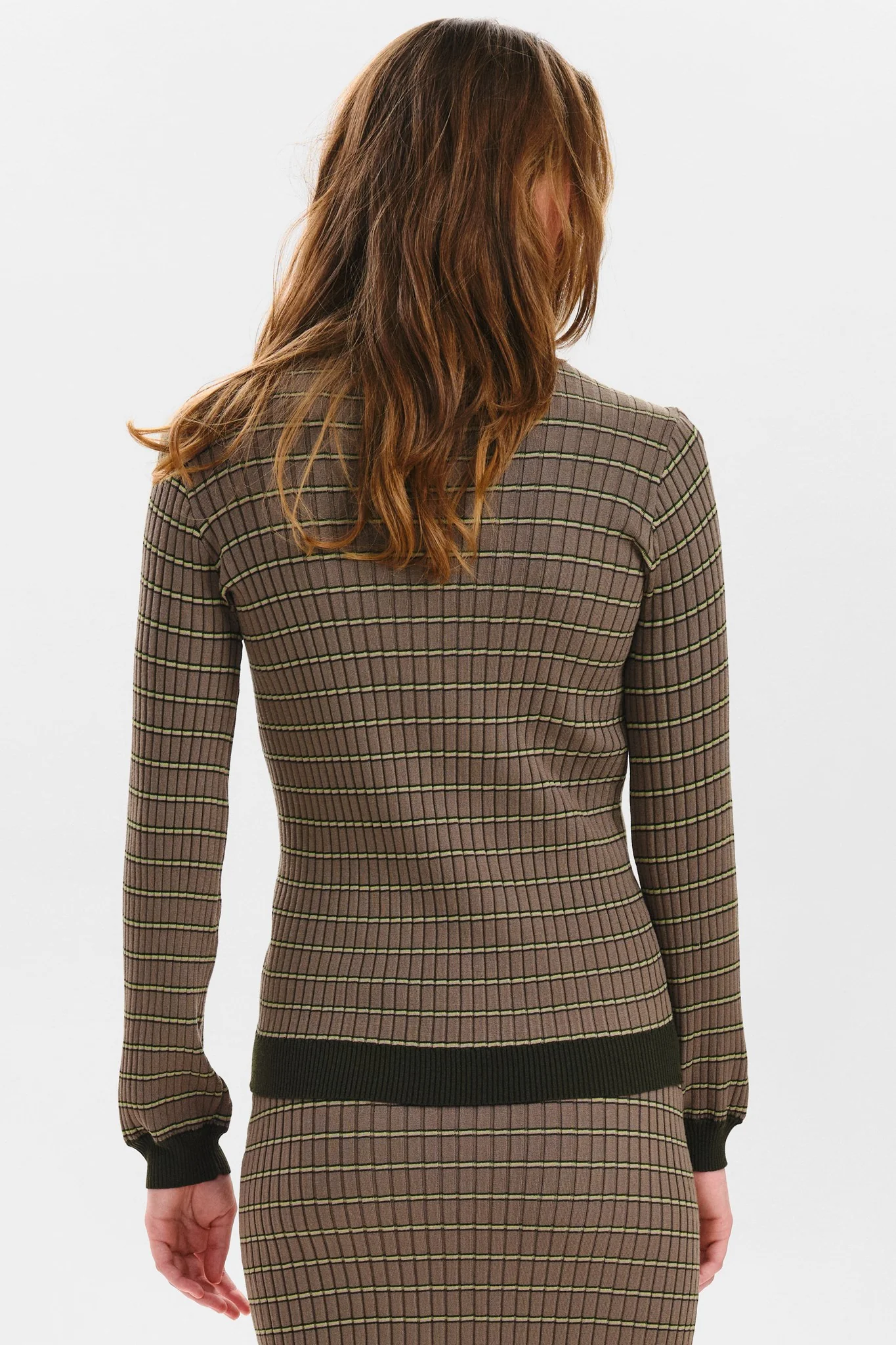 NUEDIE PULLOVER - Deep Lichen Green - Image 2