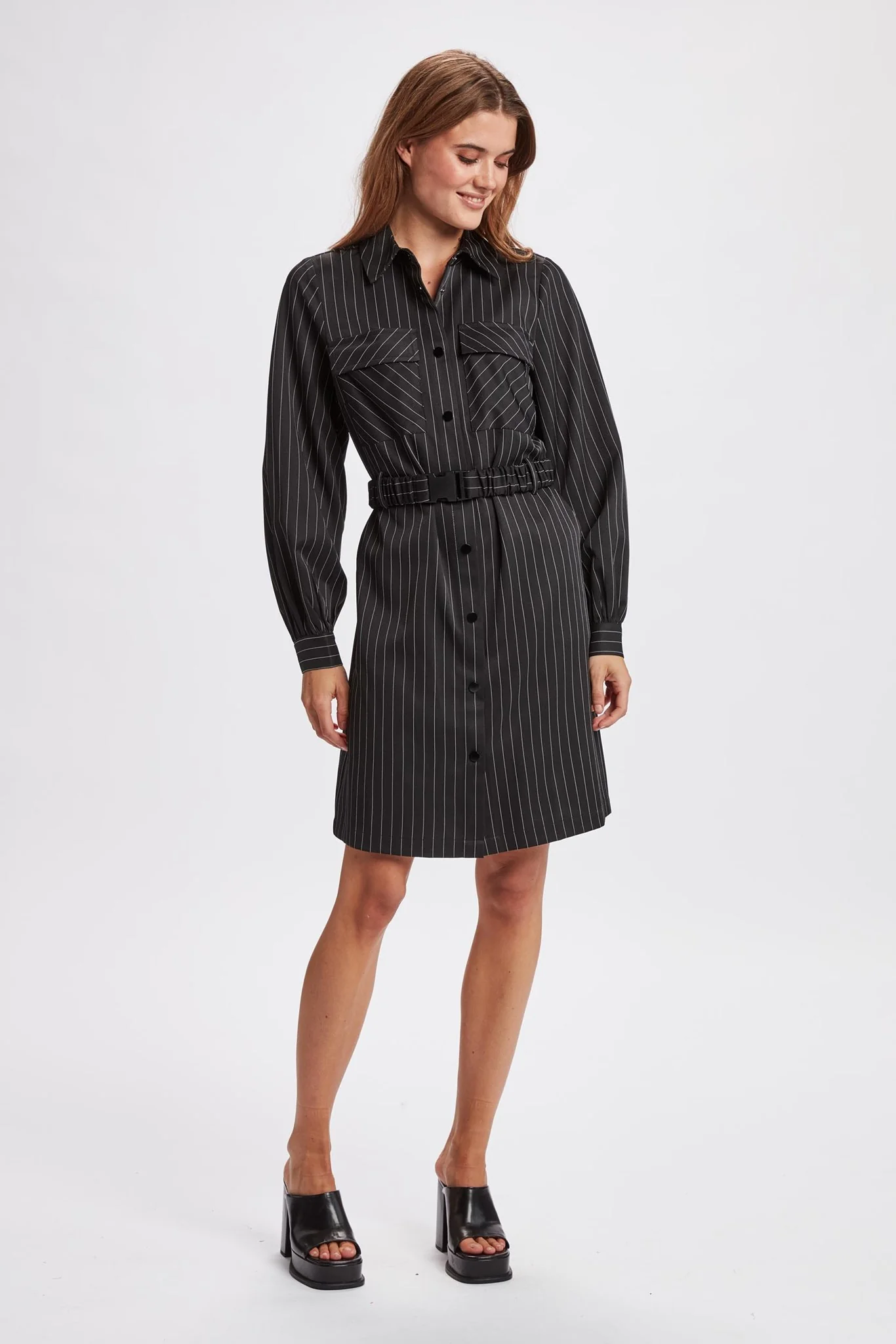 NUEDITION DRESS - Caviar - Image 3