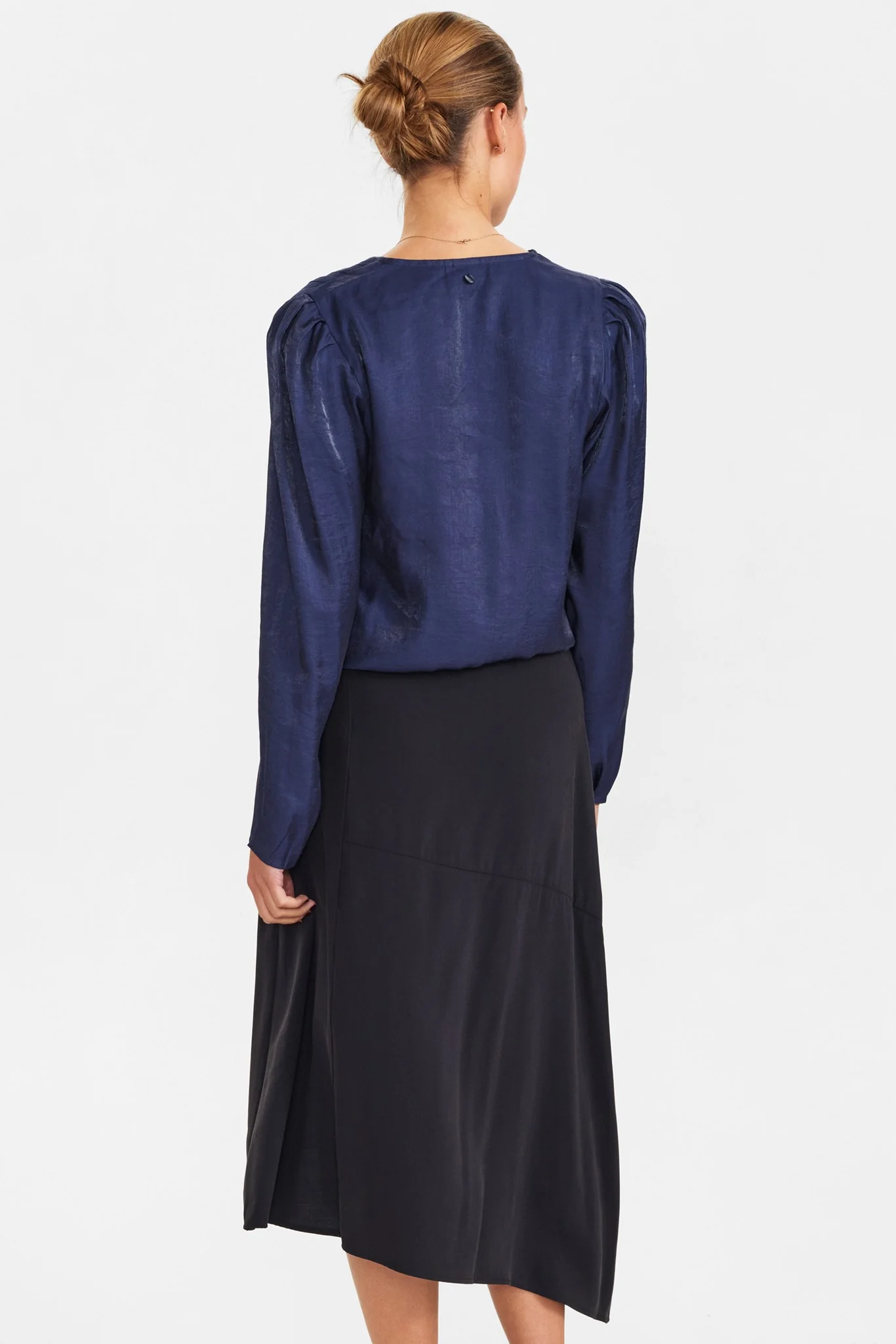 NUEDITTE BODY - Dark Sapphire - Image 2
