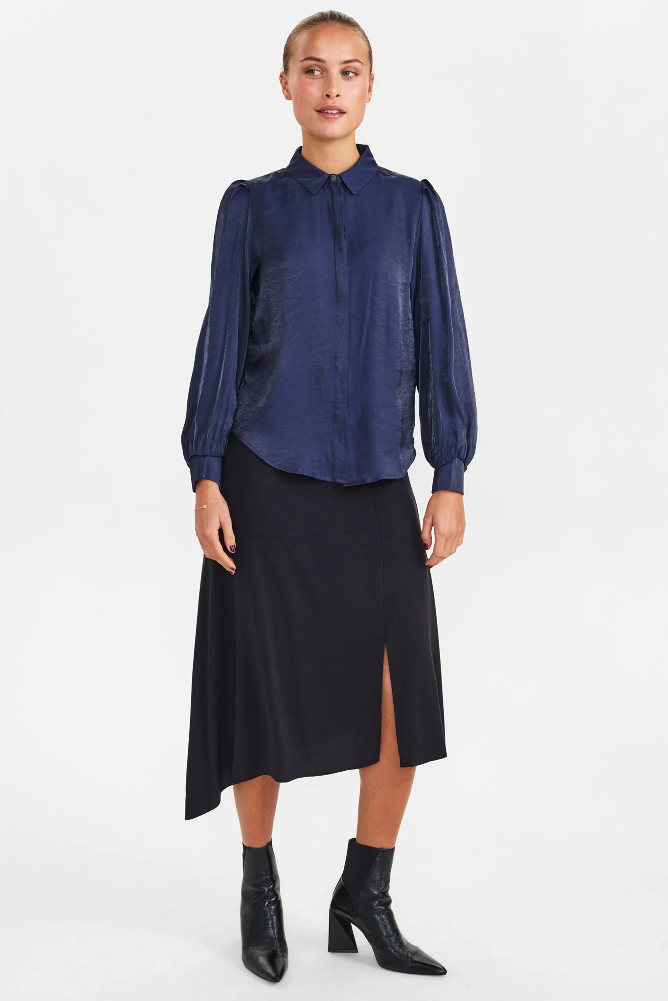 NUEDITTE SHIRT - Dark Sapphire - Image 3
