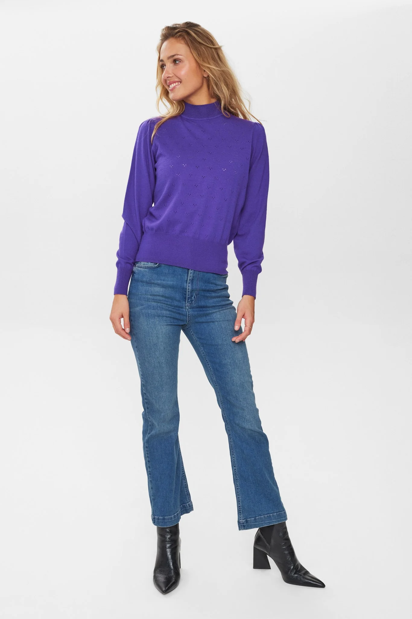 NUEDNA PULLOVER  - Tillandsia Purple - Image 3