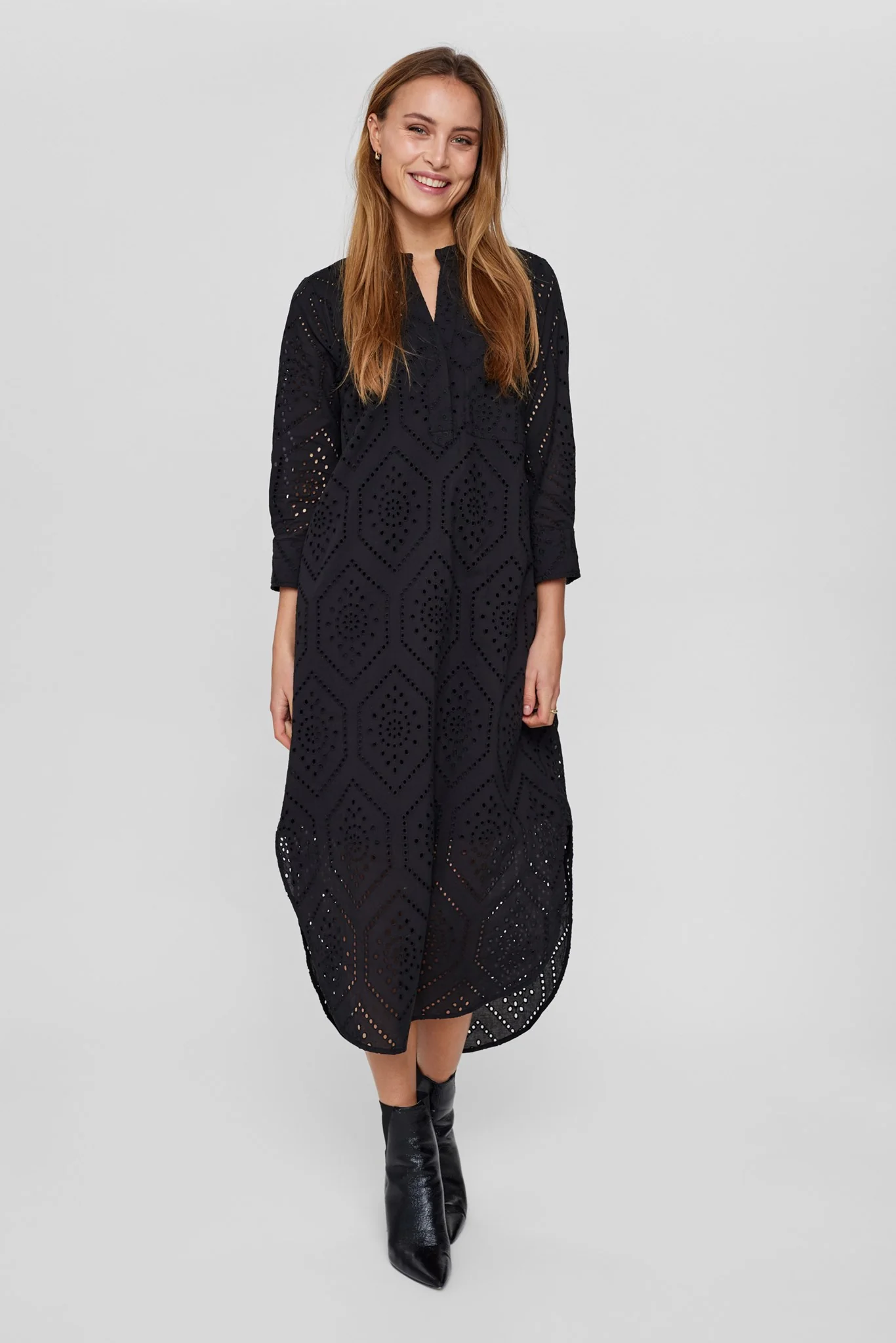 NUELIA LONG DRESS - Caviar - Image 3