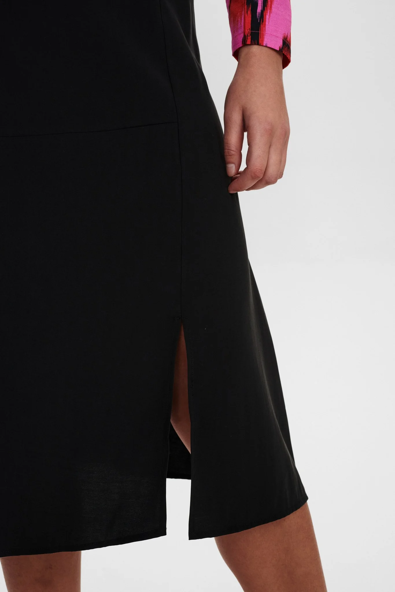 NUELISSAR SKIRT - Caviar - Image 4