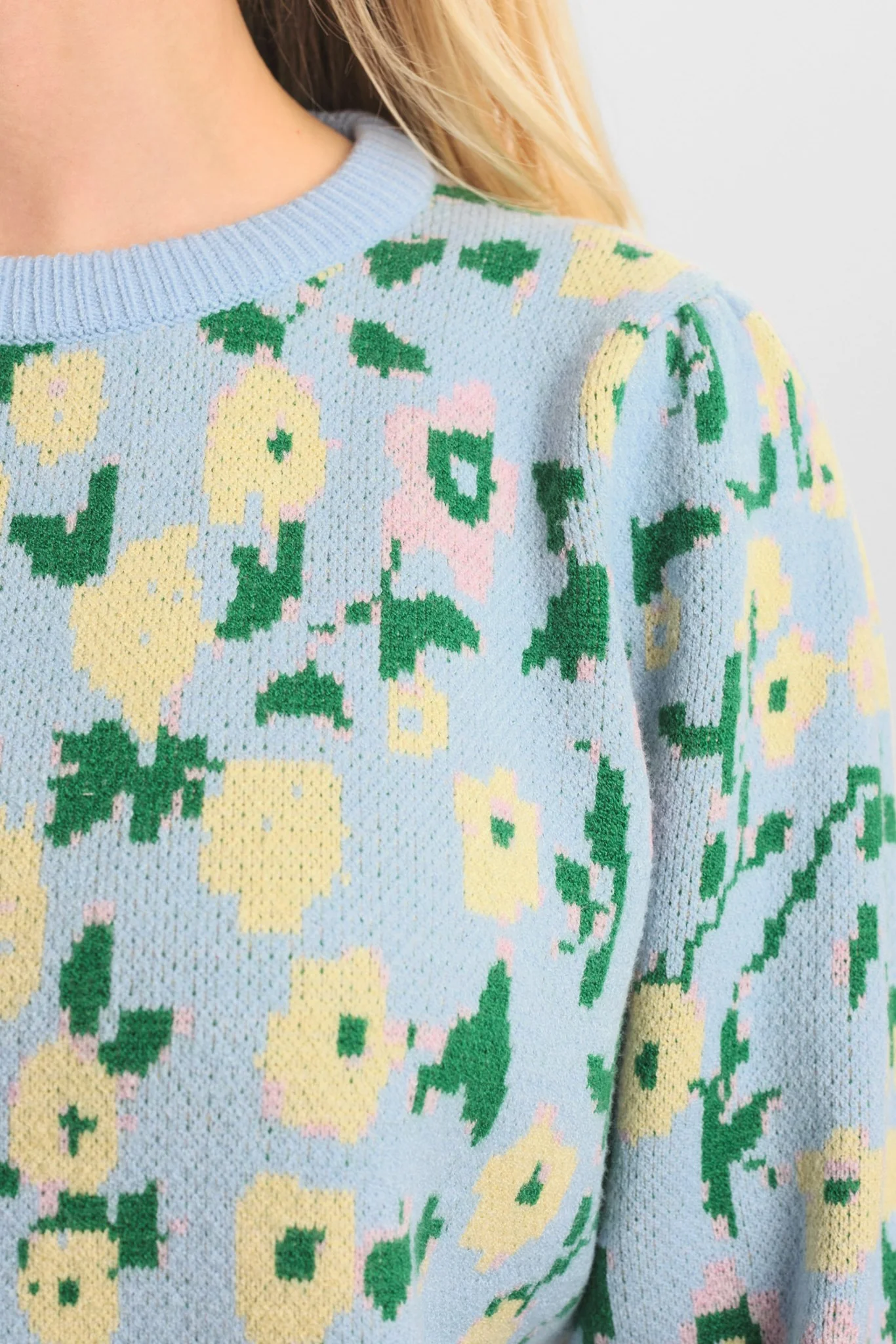 NUELLAMAI PULLOVER - Kentucky Blue - Image 4