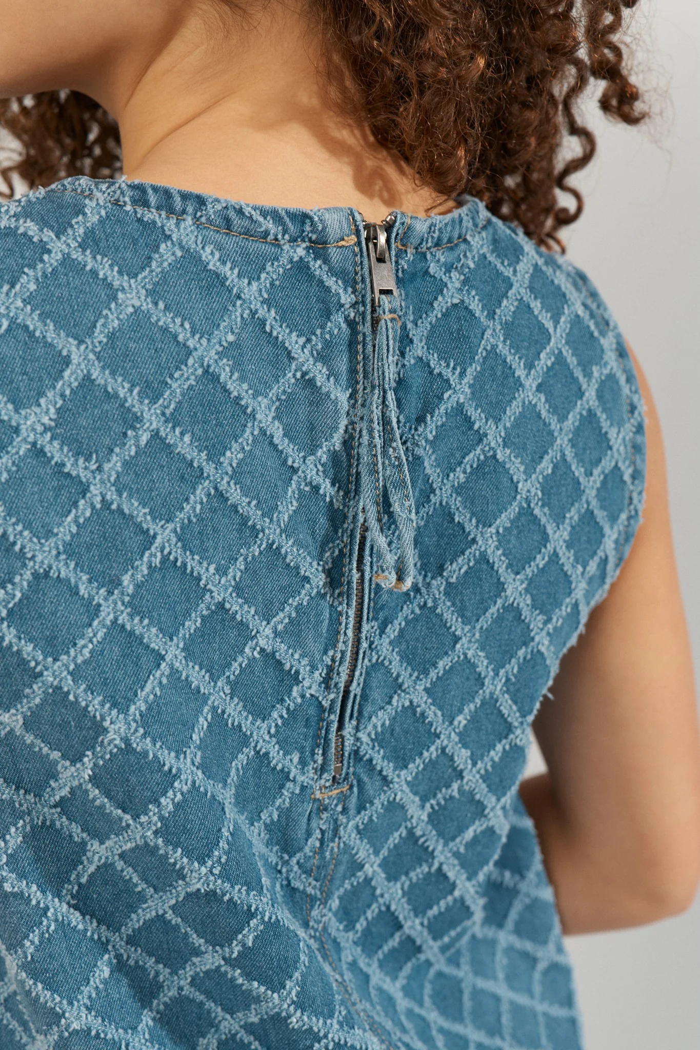 NUEMILIA DRESS - Medium Blue Denim - Image 5